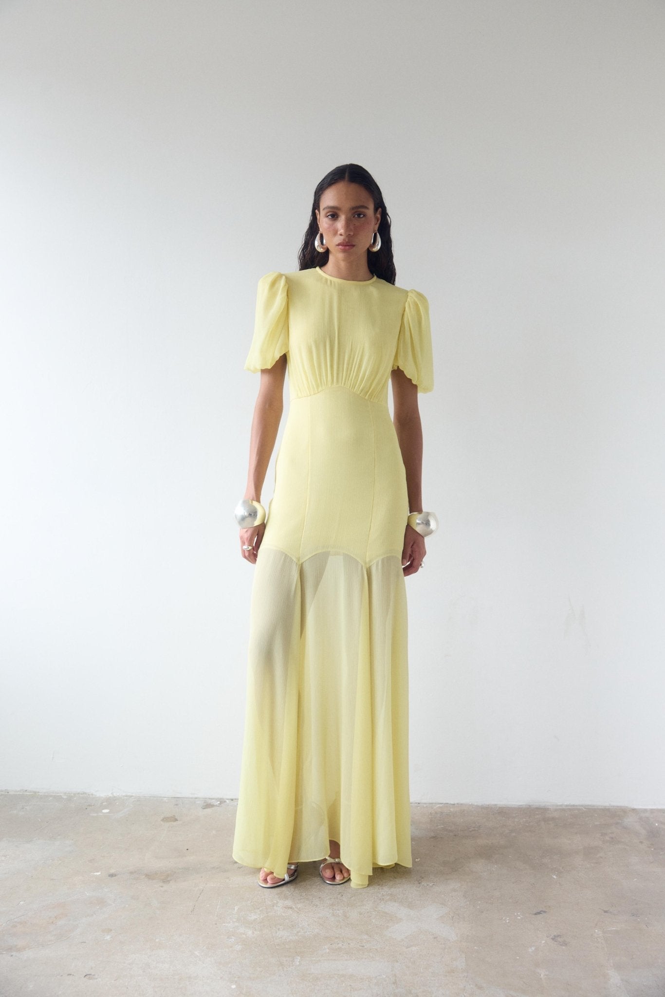 AGUA MAXI DRESS IN BABY YELLOW CRINKLE CHIFFON - De La Vali