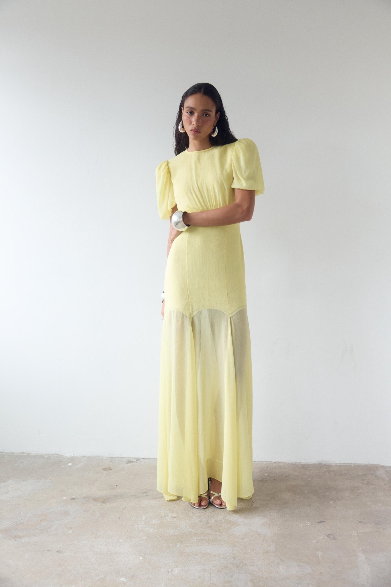 AGUA MAXI DRESS IN BABY YELLOW CRINKLE CHIFFON - De La Vali