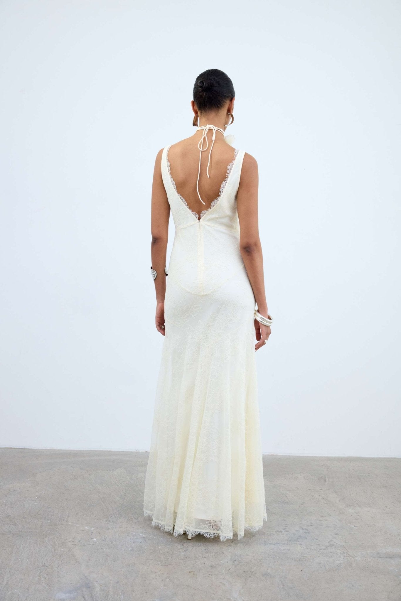 ADOLPHUS MAXI DRESS IN IVORY LACE - De La Vali