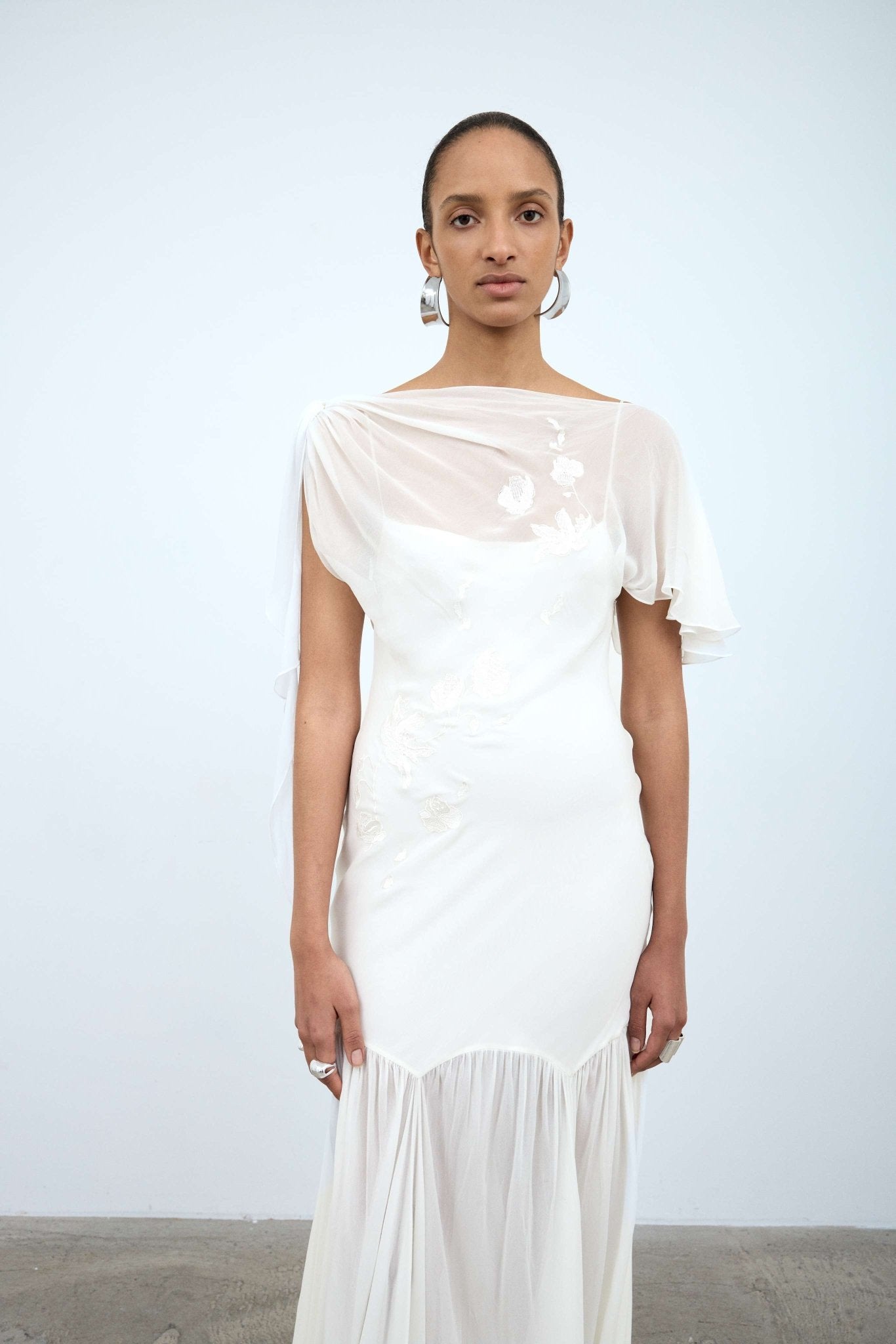 VENITA MAXI DRESS IN IVORY GEORGETTE - De La Vali