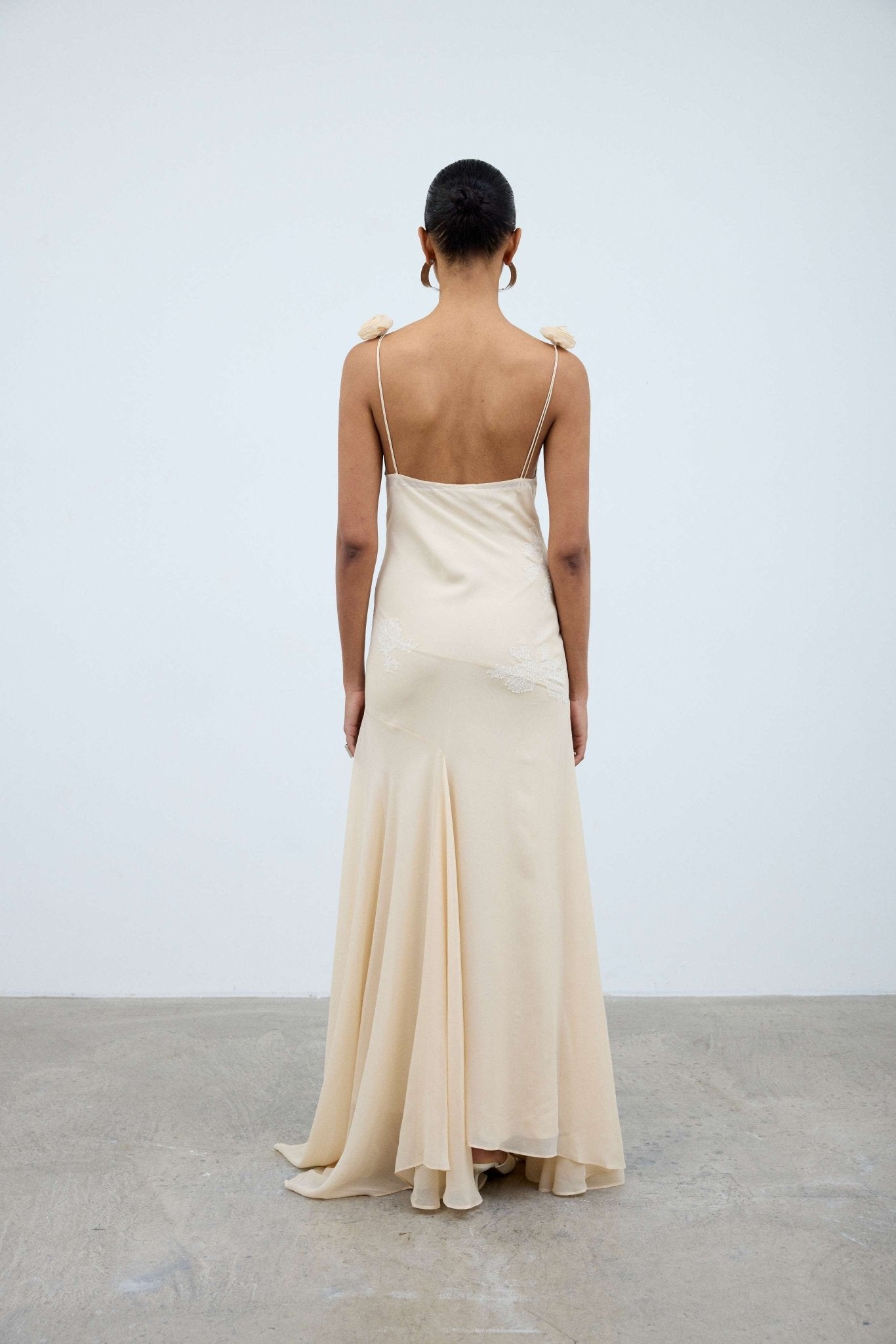 DIA MAXI DRESS IN ANTIQUE SILK CHIFFON - De La Vali