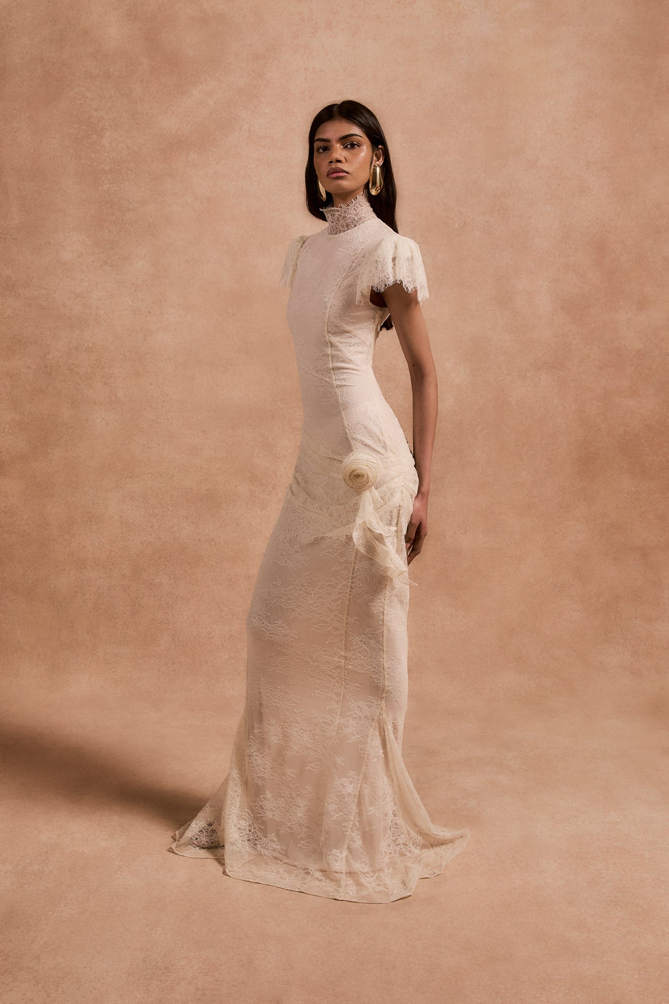 SILENTIUM MAXI DRESS IN IVORY LACE - De La Vali