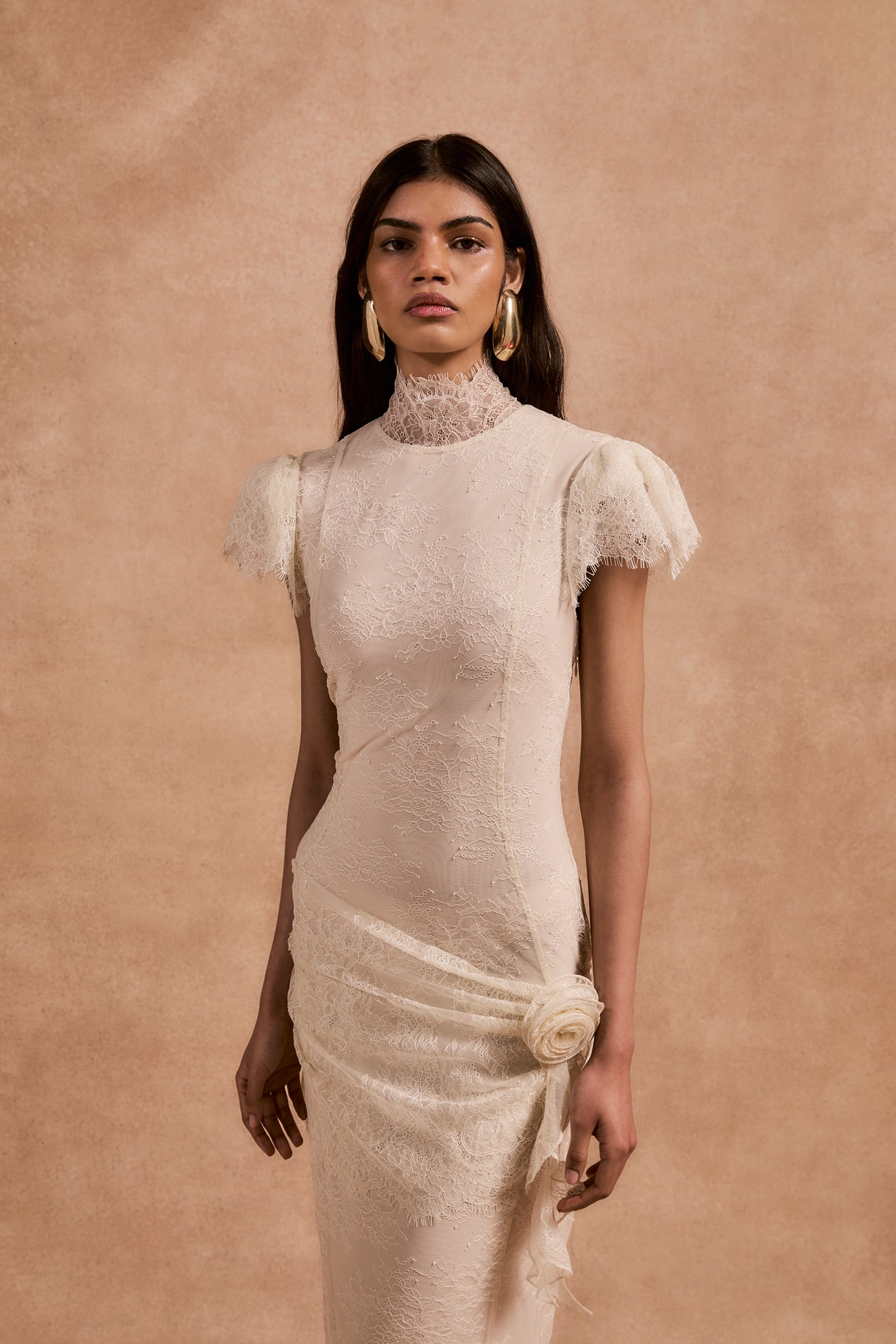 SILENTIUM MAXI DRESS IN IVORY LACE - De La Vali
