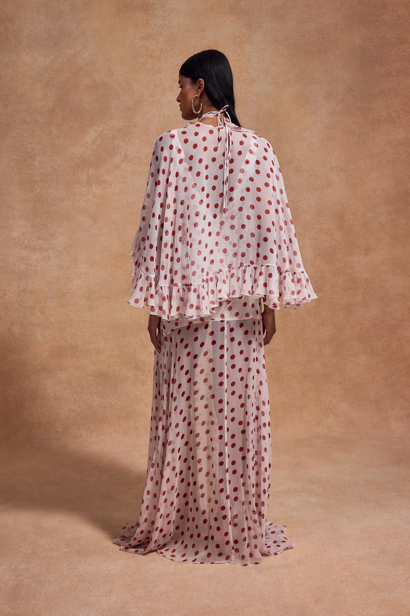 PRECIOSO CAPE IN IVORY RED POLKADOT SILK CHIFFON - De La Vali