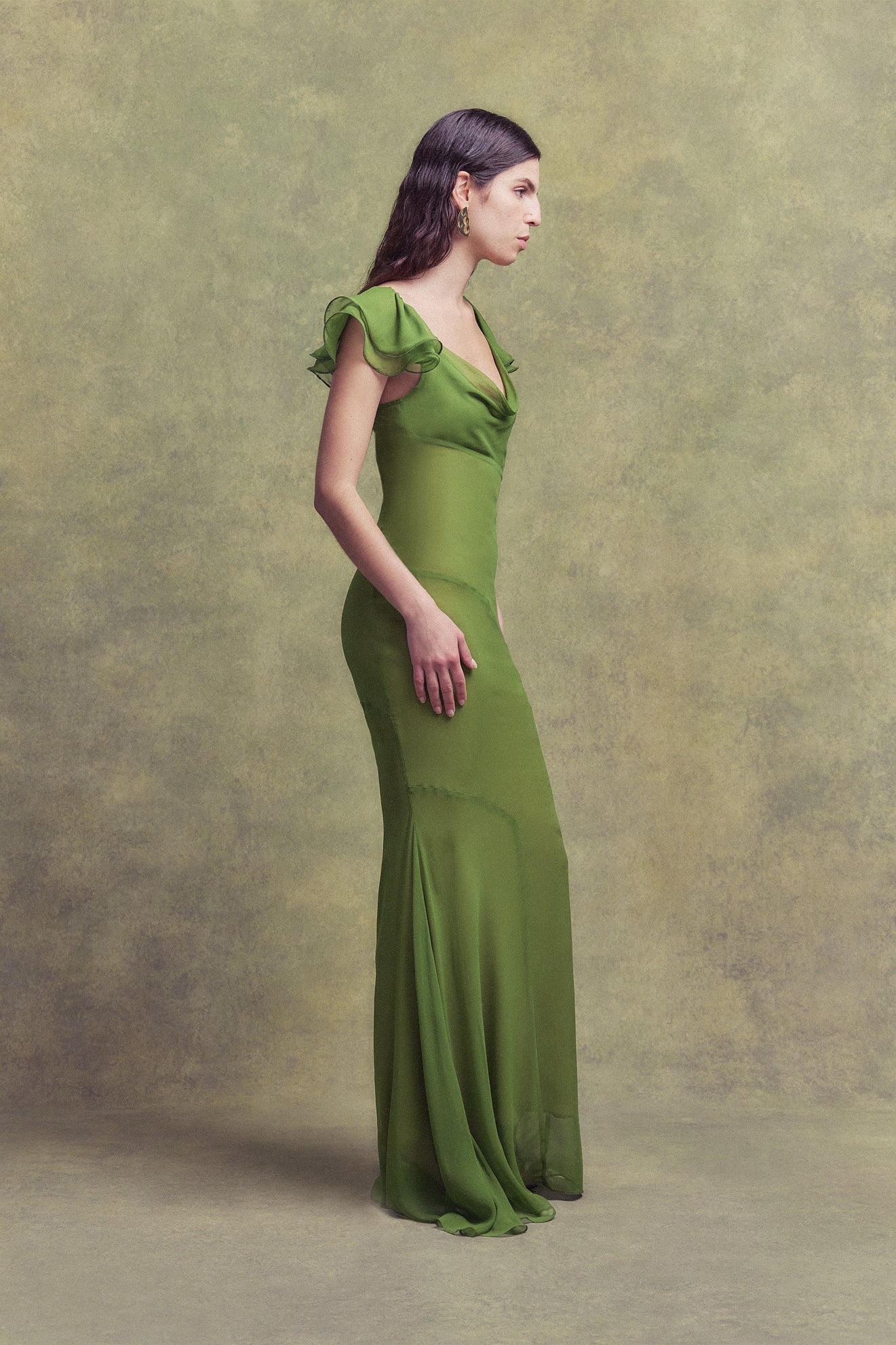 GAIA MAXI DRESS IN FOREST GREEN SILK CHIFFON - De La Vali