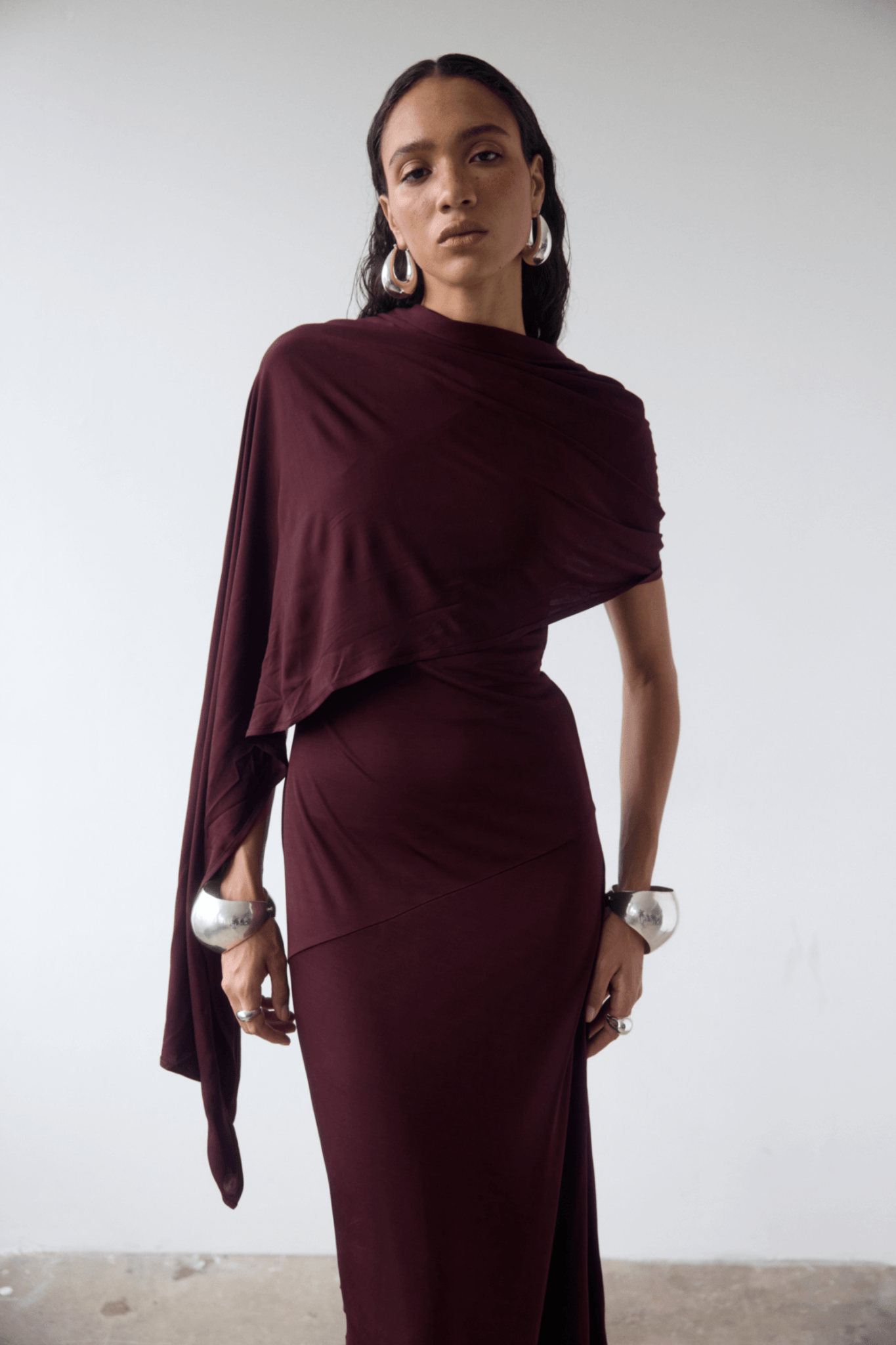 BRUBU MIDI DRESS IN EARTH JERSEY - De La Vali