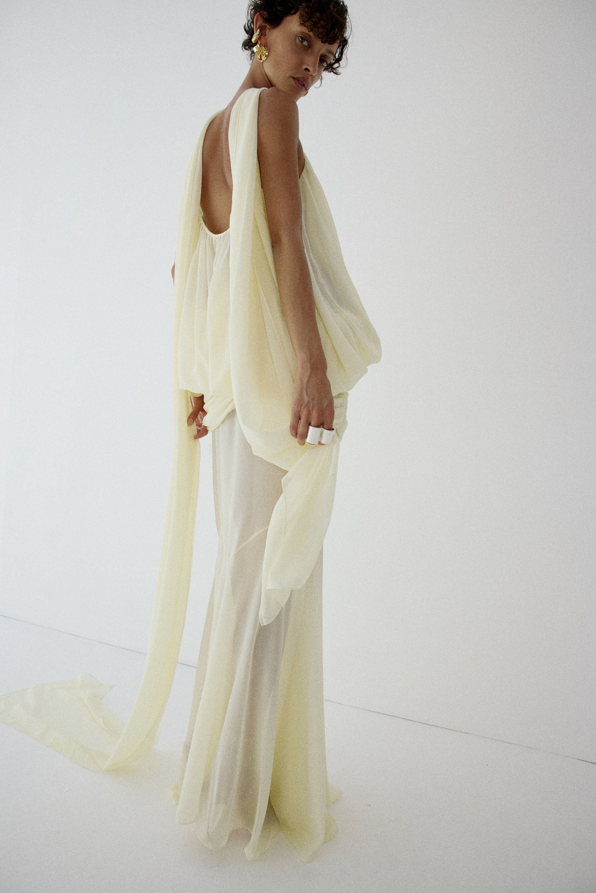 INARA MAXI DRESS IN BRIGHT CREAM CHIFFON