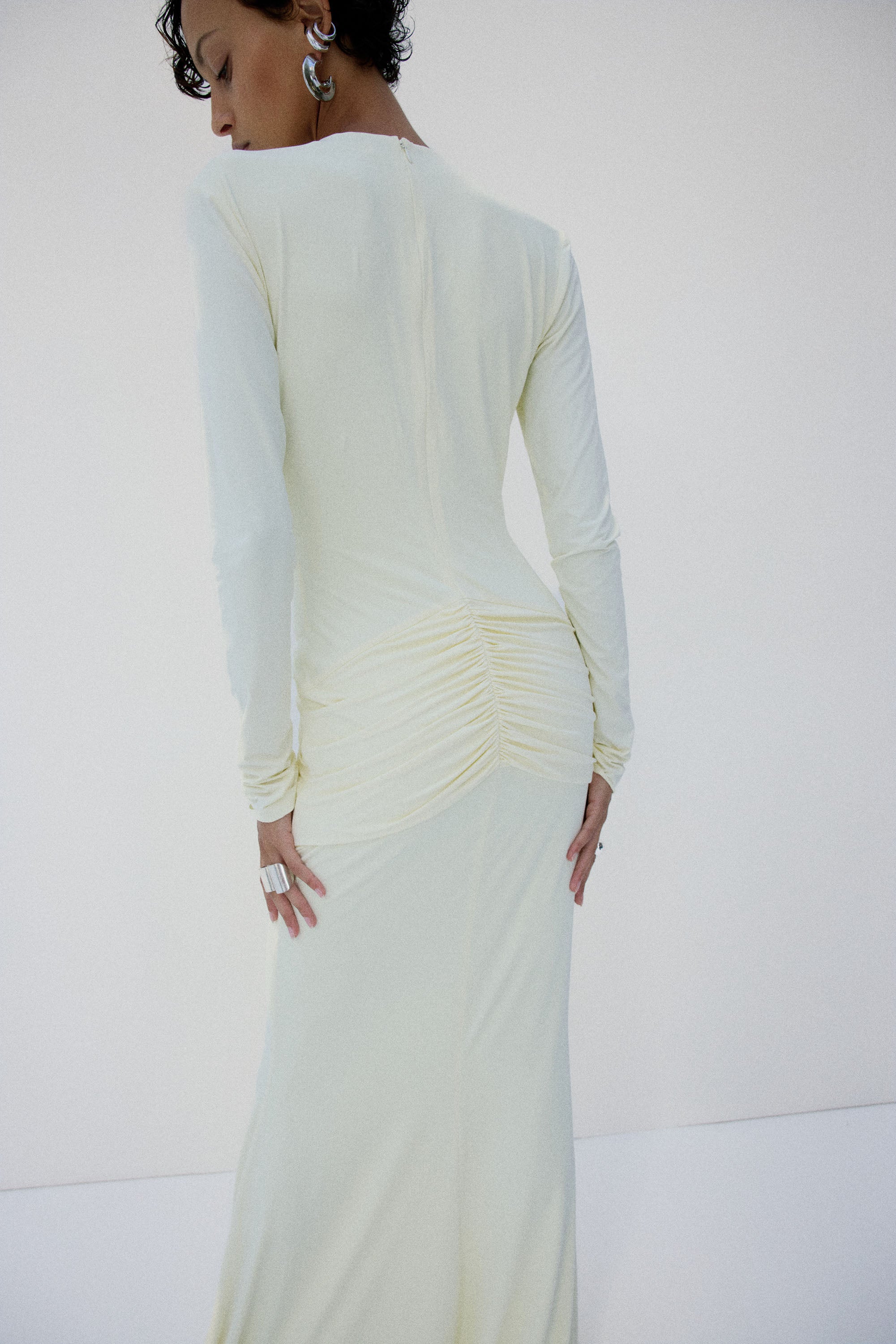 CIELORA DRESS IN BRIGHT CREAM SPANDEX JEREY