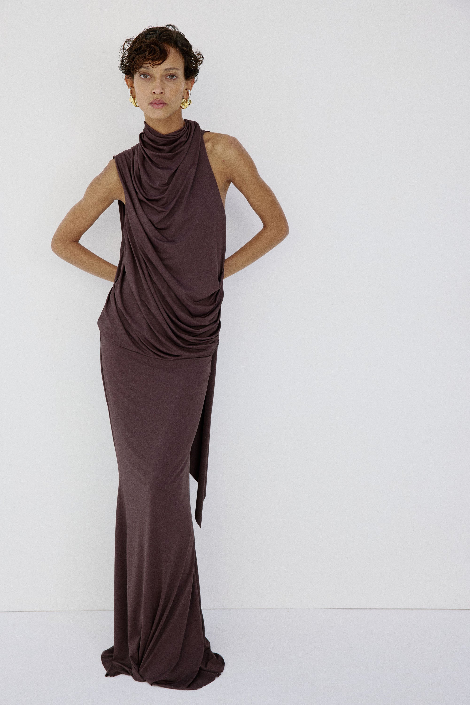 LURNA MAXI DRESS IN UMBER BROWN SPANDEX JEREY