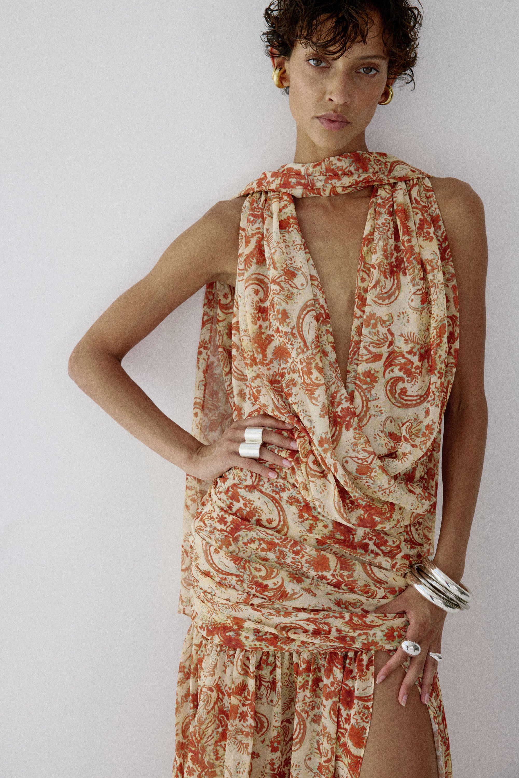 AZUL DRAPED NECKLINE DRESS IN CACHEMIRA - YELLOW CHIFFON