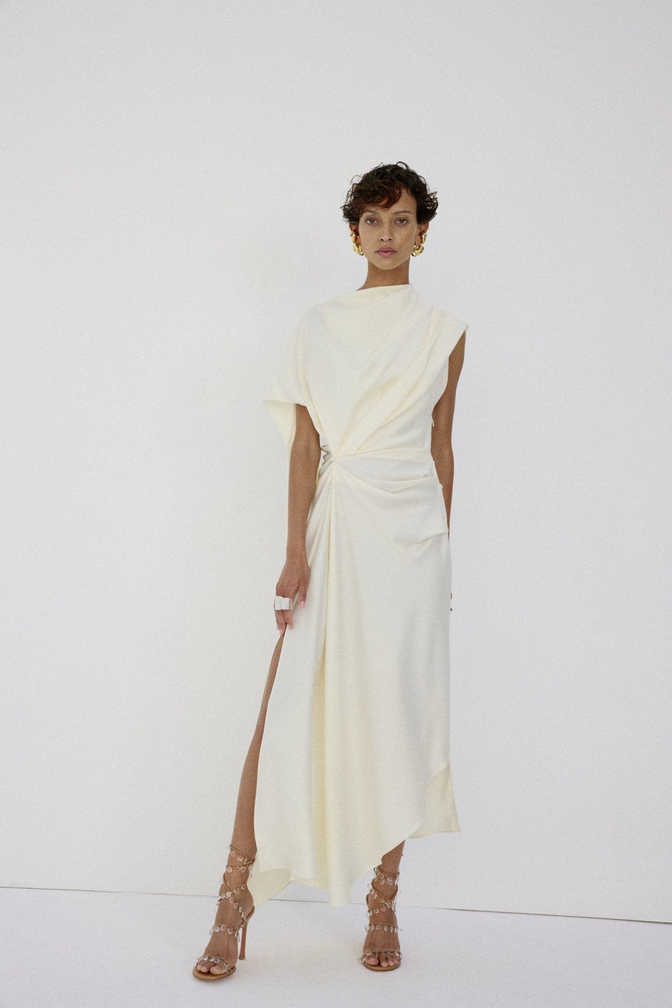 de la vali dress SILENTIUM MAXI IN IVORY LACE OFFICIAL 154.6cm Designed in London De La Vali Dresses for
