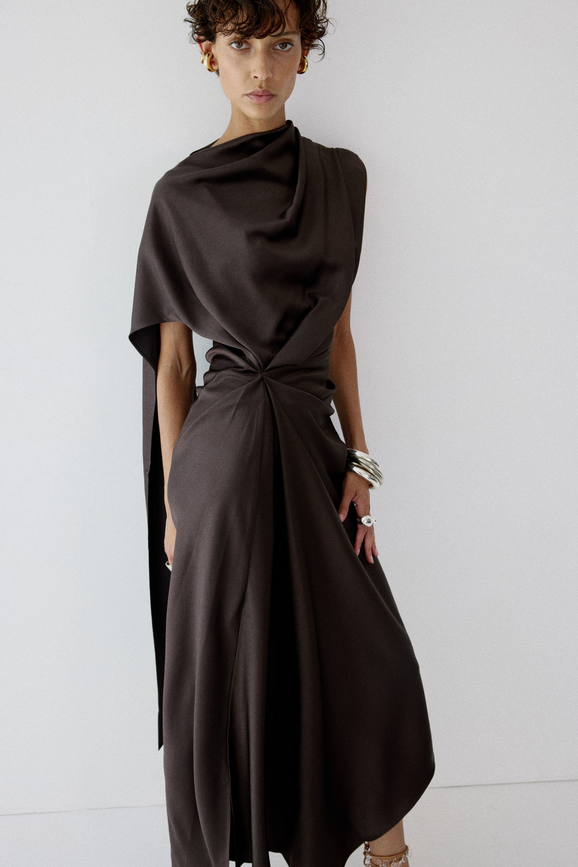 LUNESSA MIDI DRESS IN UMBER BROWN SATIN BACK CREPE