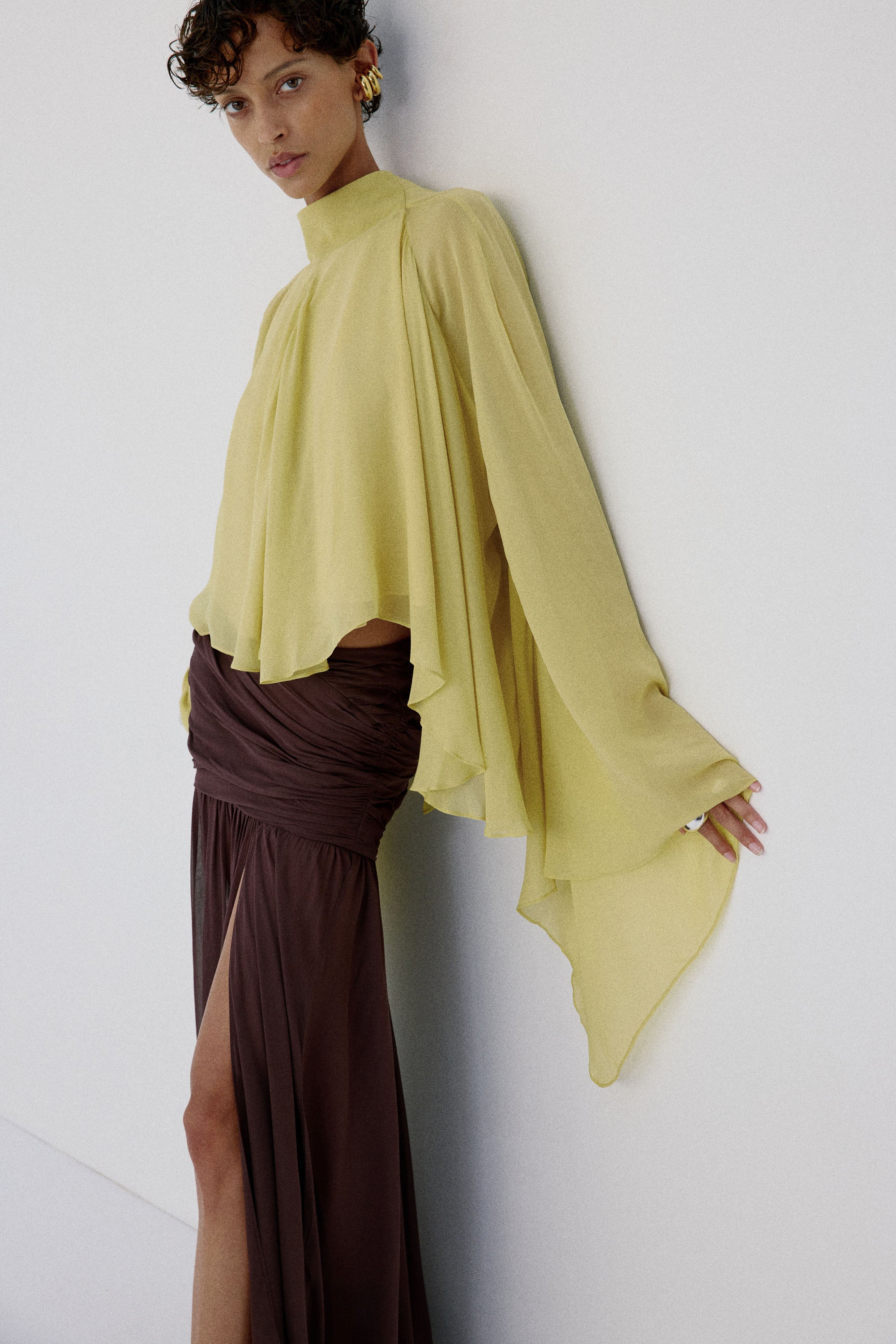 MIA TOP IN PEAR VISCOSE GEORGETTE