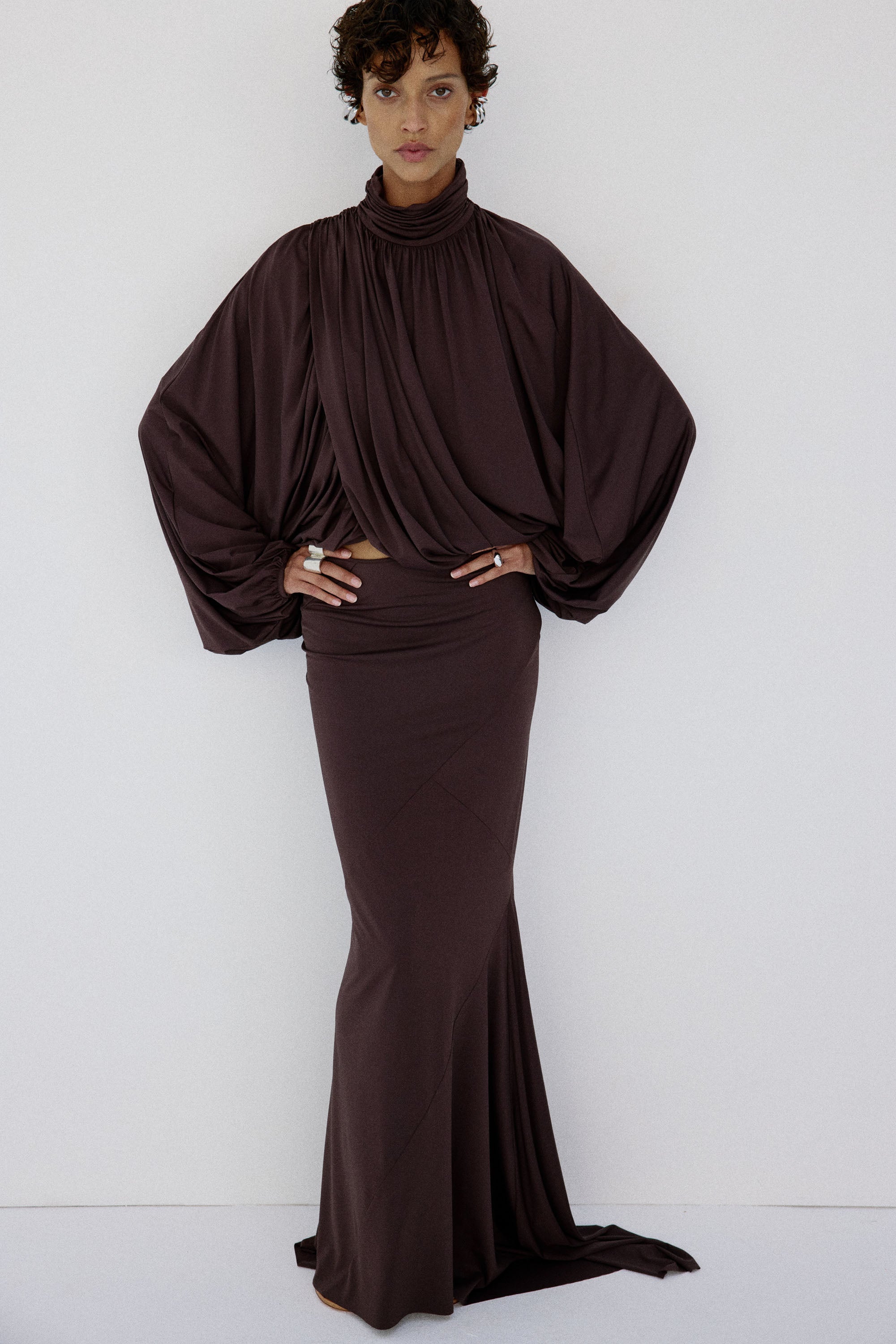 PACIFICA SKIRT IN UMBER BROWN SPANDEX JEREY