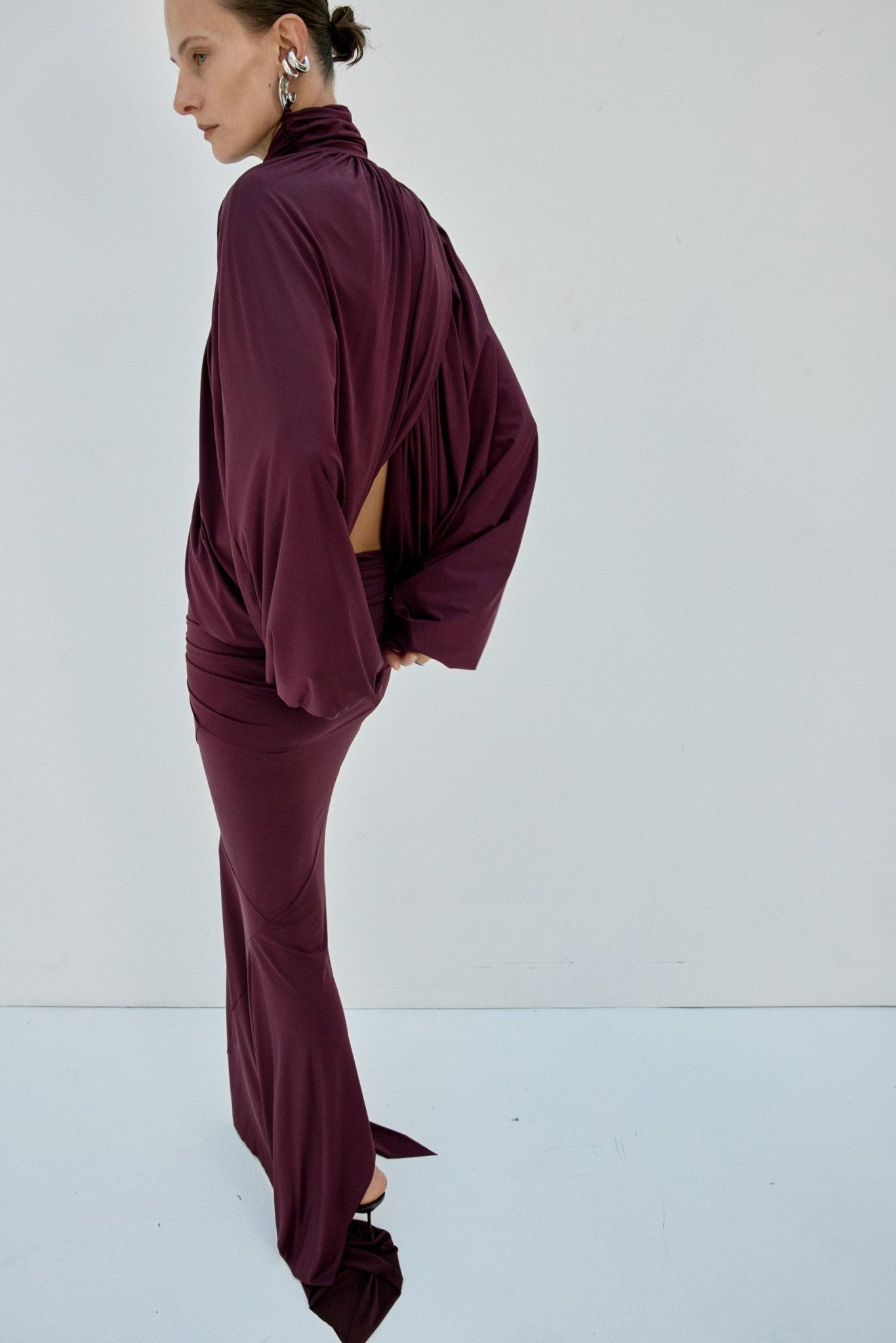 MIRALYS MAXI SKIRT IN PLUM SPANDEX - De La Vali