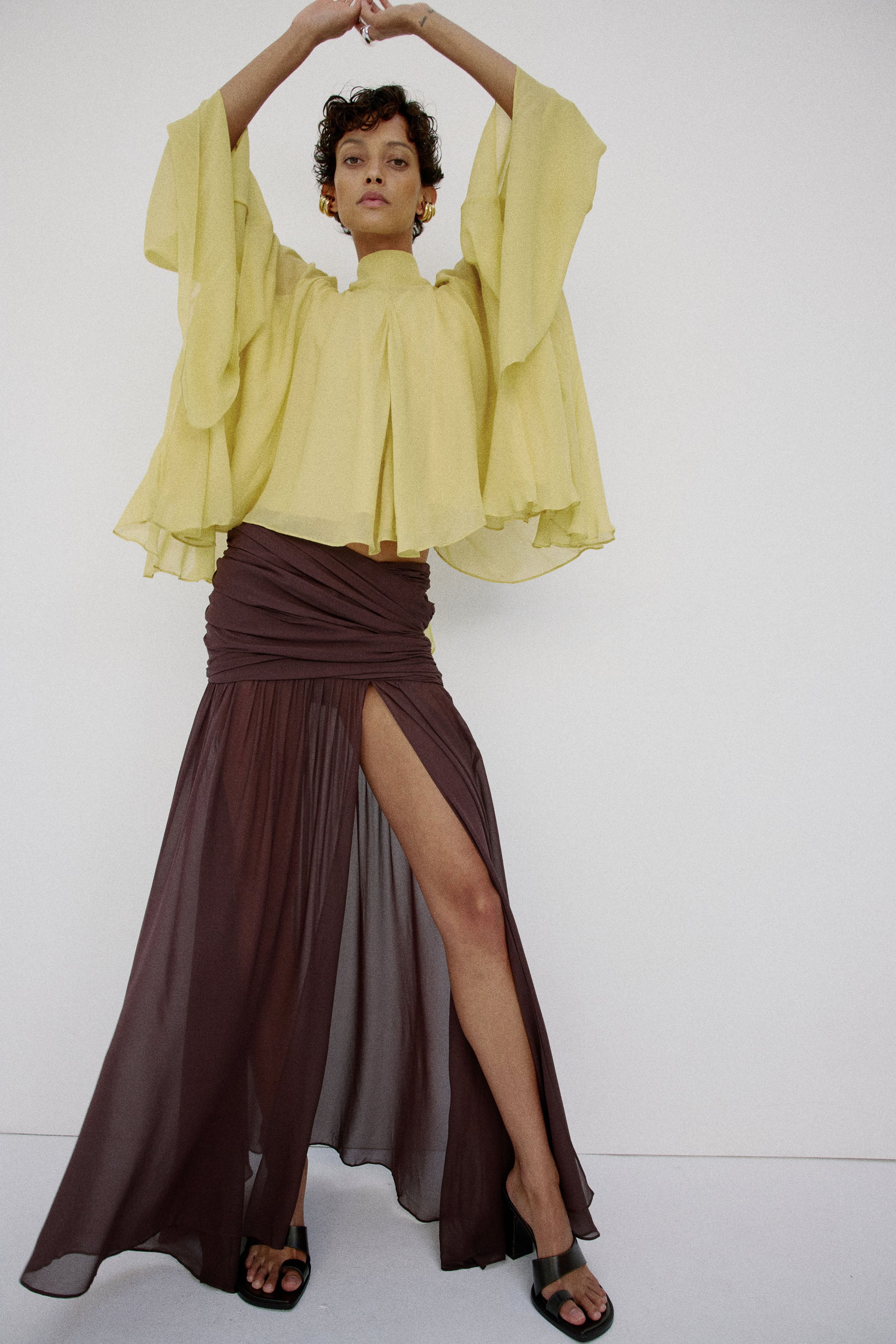 MIA TOP IN PEAR VISCOSE GEORGETTE