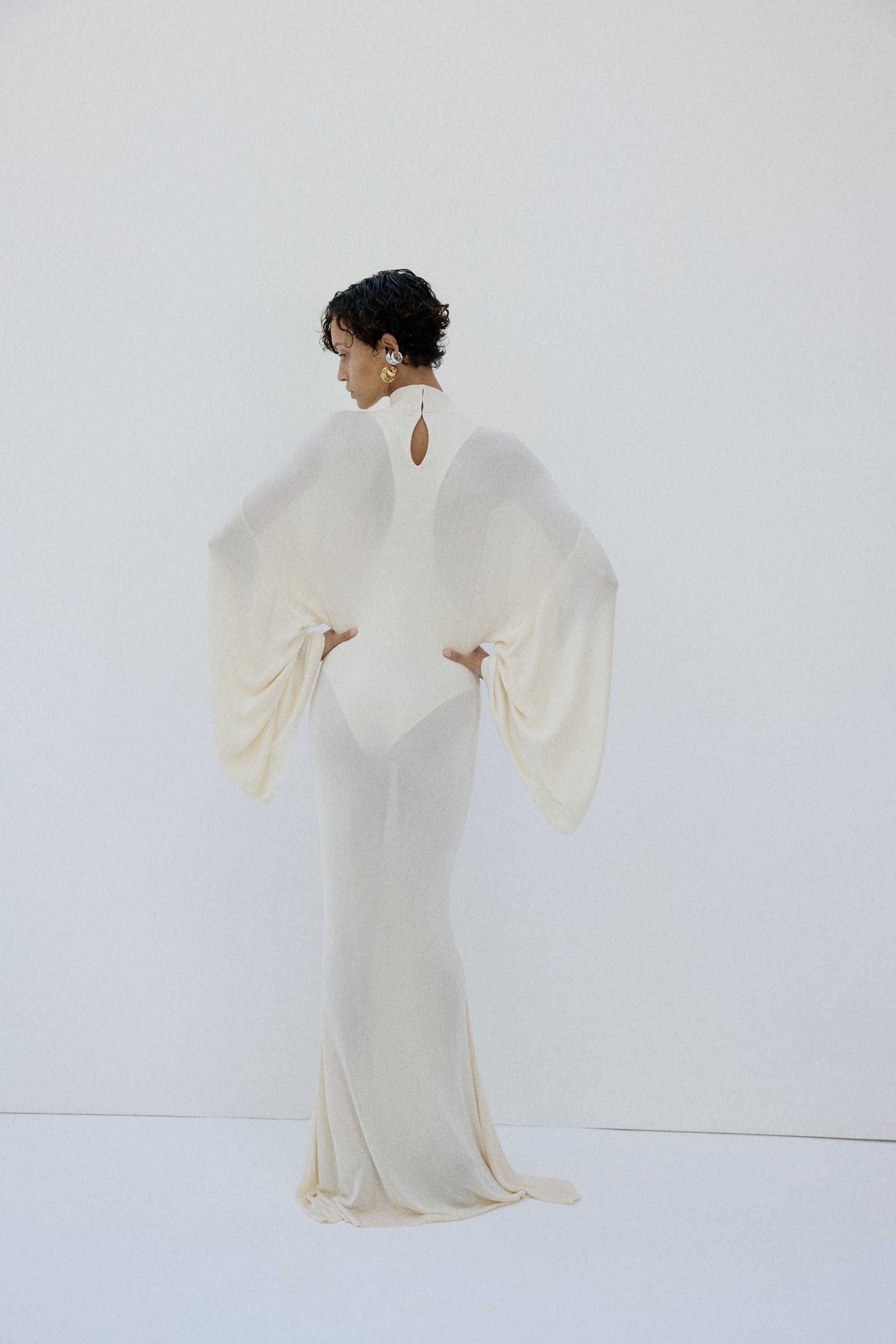 ELIODORO MAXI DRESS IN BRIGHT CREAM SLINKY KNIT