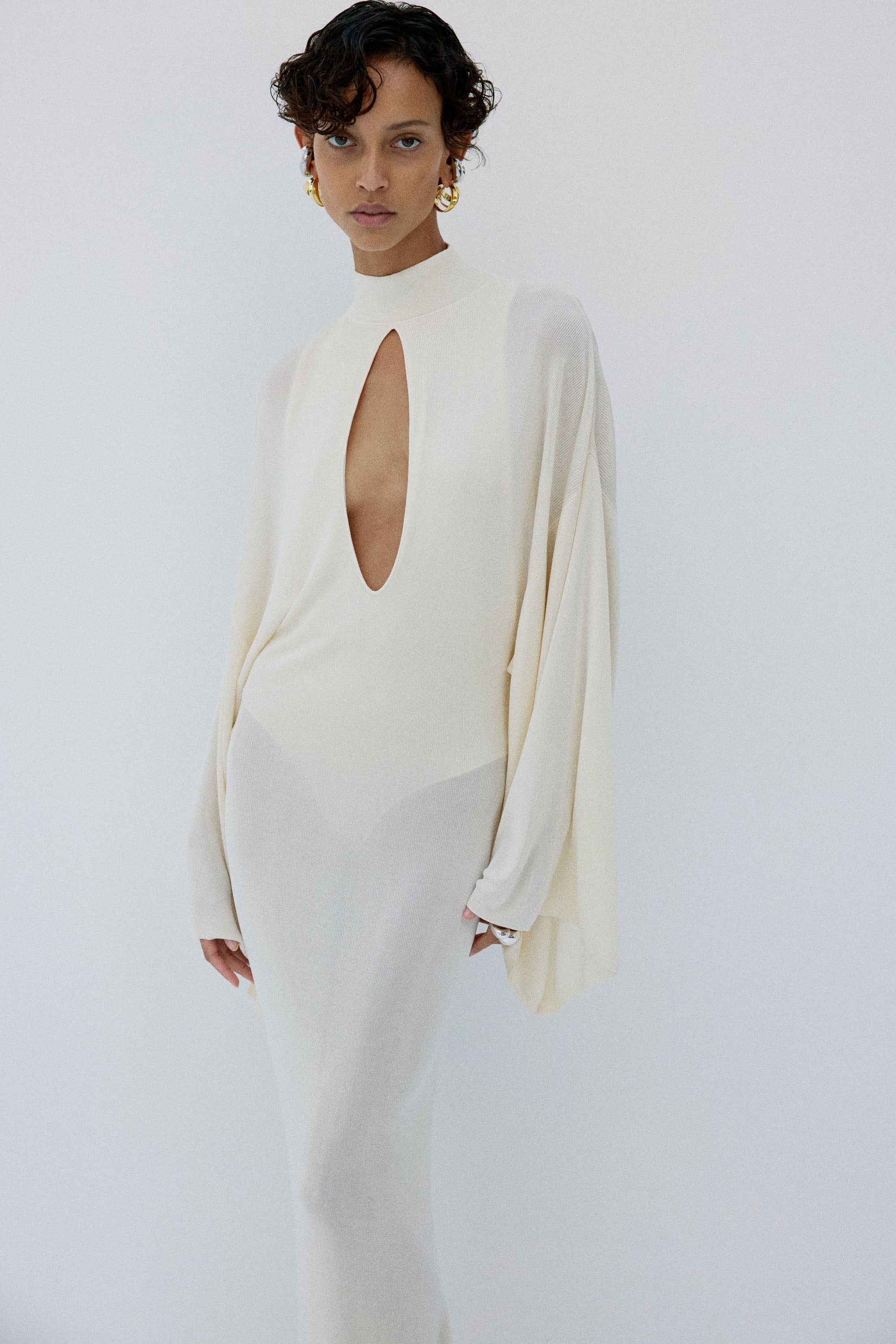 ELIODORO MAXI DRESS IN BRIGHT CREAM SLINKY KNIT