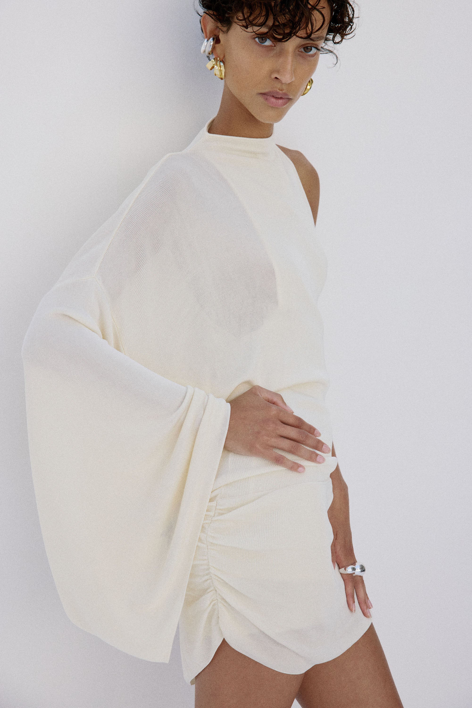 ONDINA MINI DRESS IN BRIGHT CREAM SLINKY KNIT