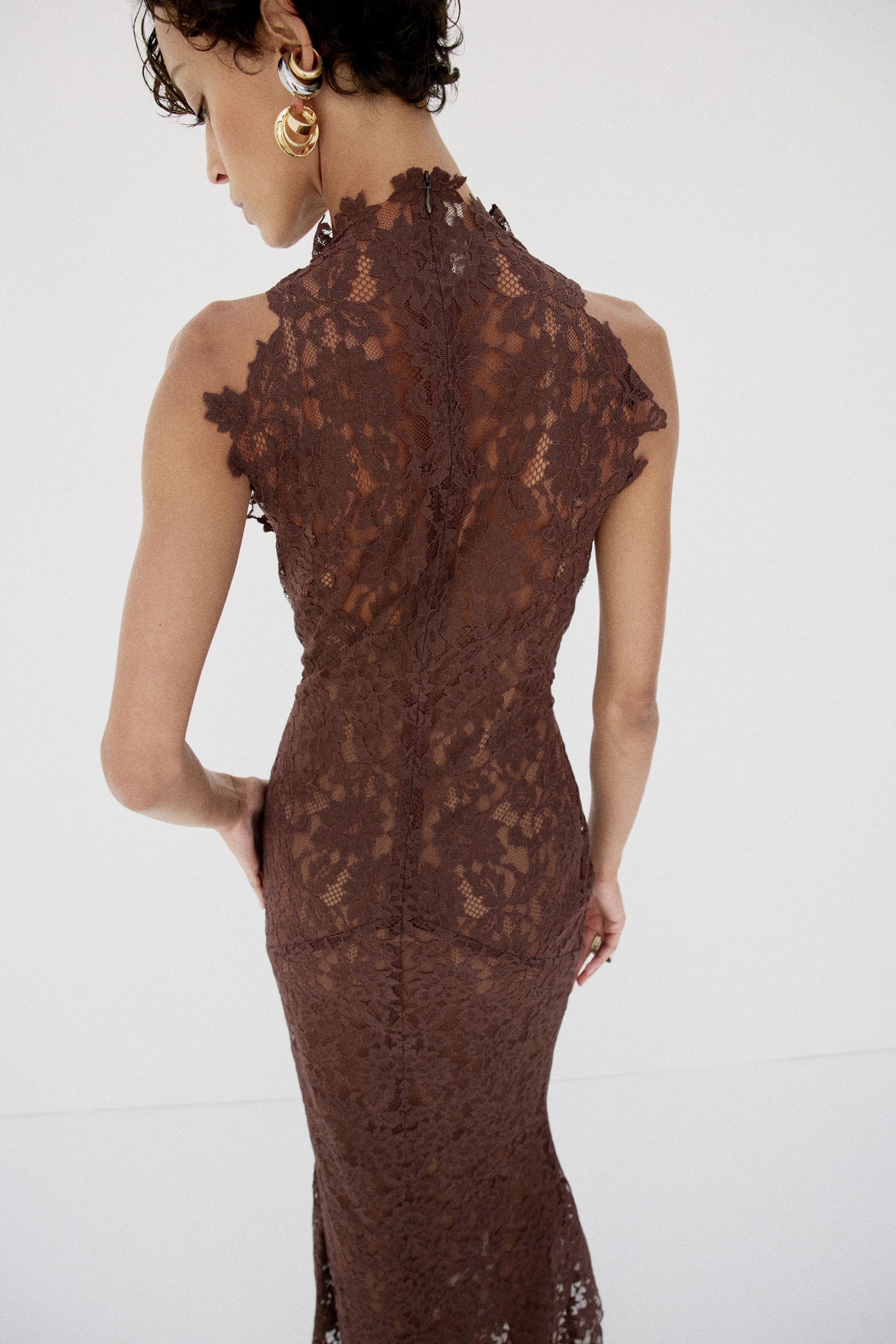 AINHOA MIDAXI DRESS IN BROWN LACE
