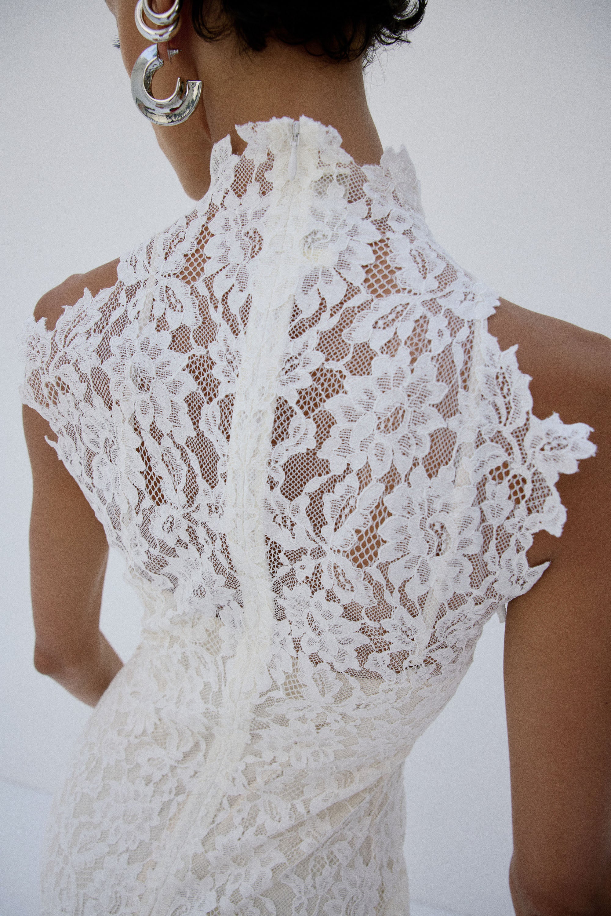 AINHOA MIDAXI DRESS IN IVORY LACE