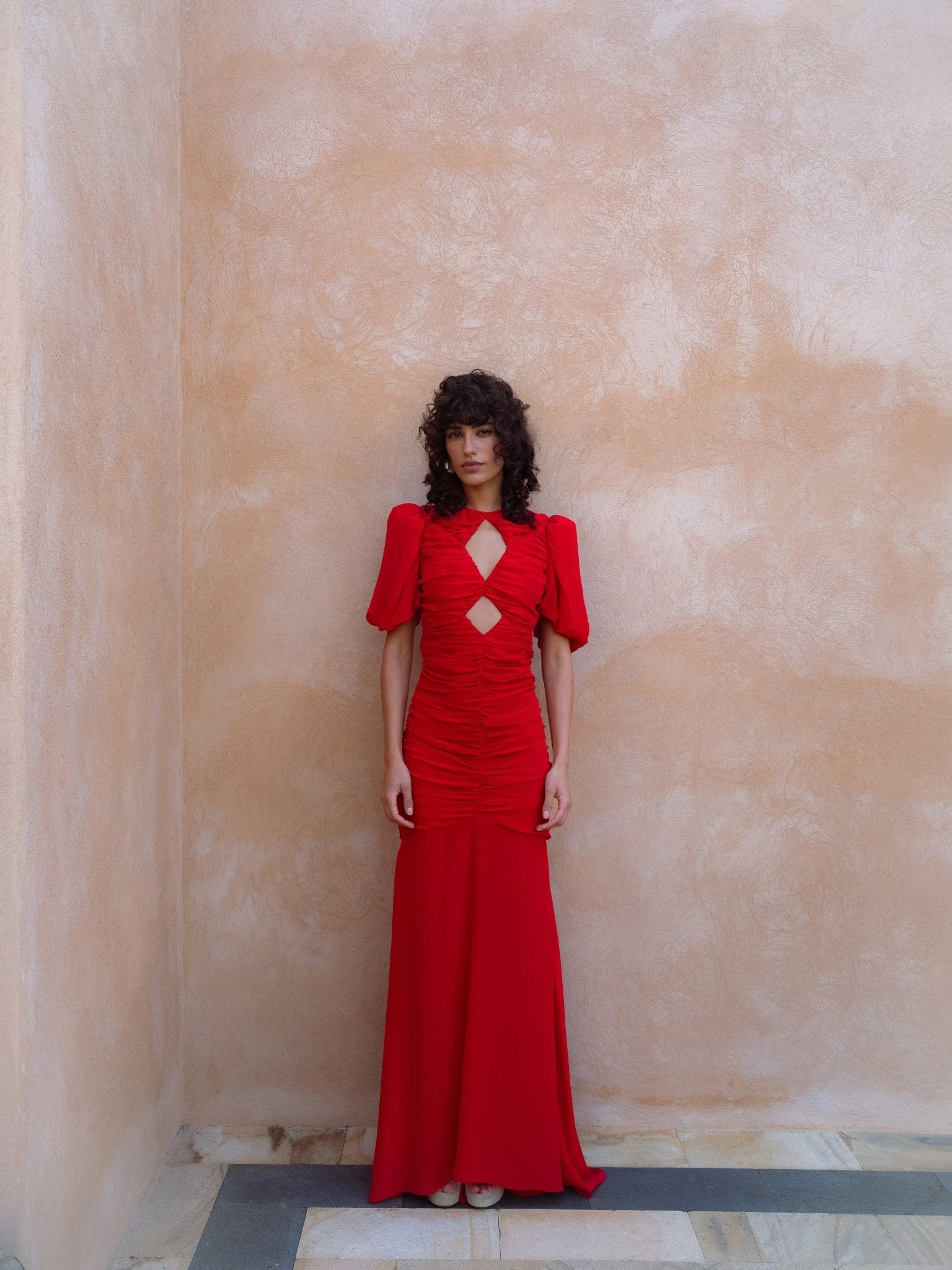 OLYMPIA MAXI DRESS IN RED CREPE - De La Vali