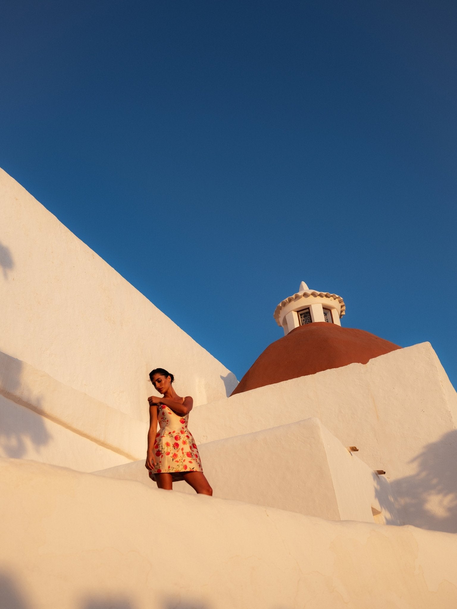 LOLA MINI DRESS IN IVORY & RED FLOR DE AMOR - De La Vali