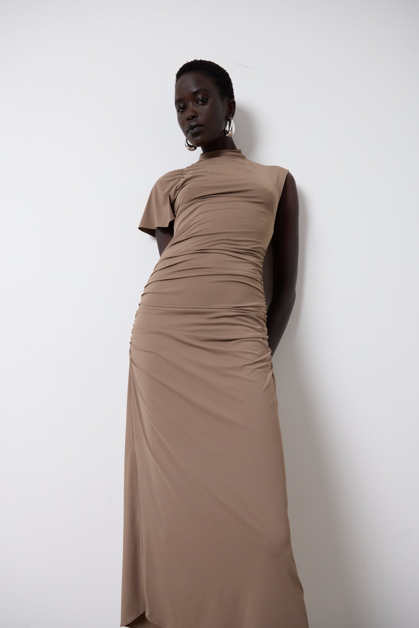 GALLARDO MIDI DRESS IN TAUPE SPANDEX JERSEY - De La Vali