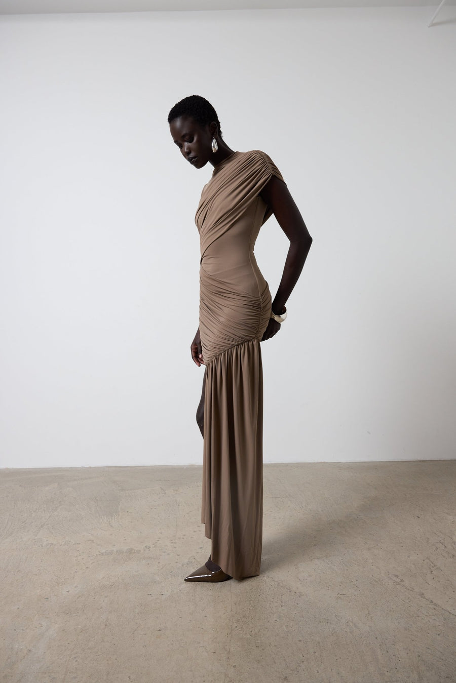 RAVENNA MINI DRESS IN TAUPE SPANDEX JERSEY DE LA VALI OFFICIAL RAVENNA MINI DRESS IN TAUPE SPANDEX JERSEY DE LA VALI OFFICIAL