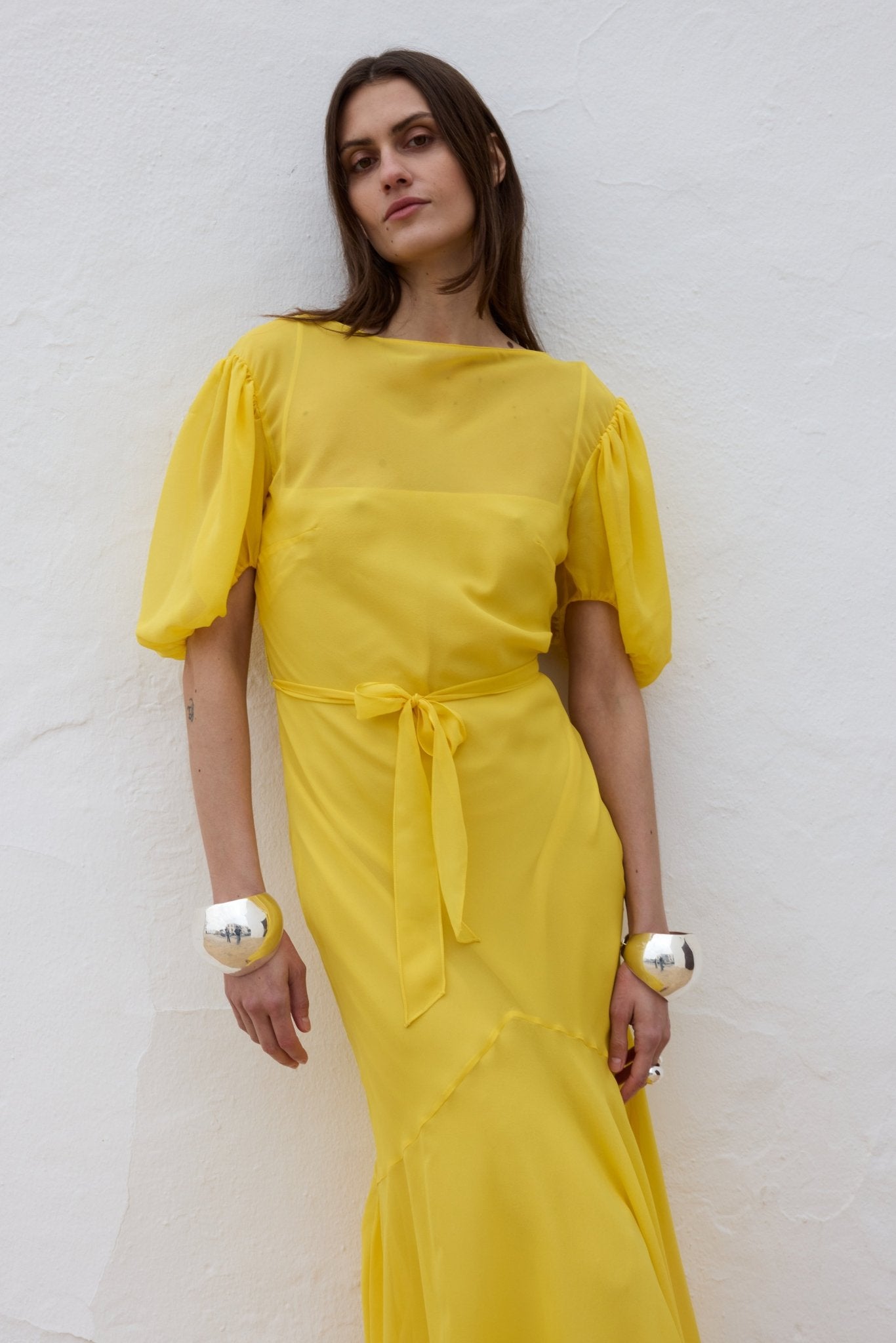ANITA MIDI DRESS SILK CHIFFON SUN YELLOW - De La Vali