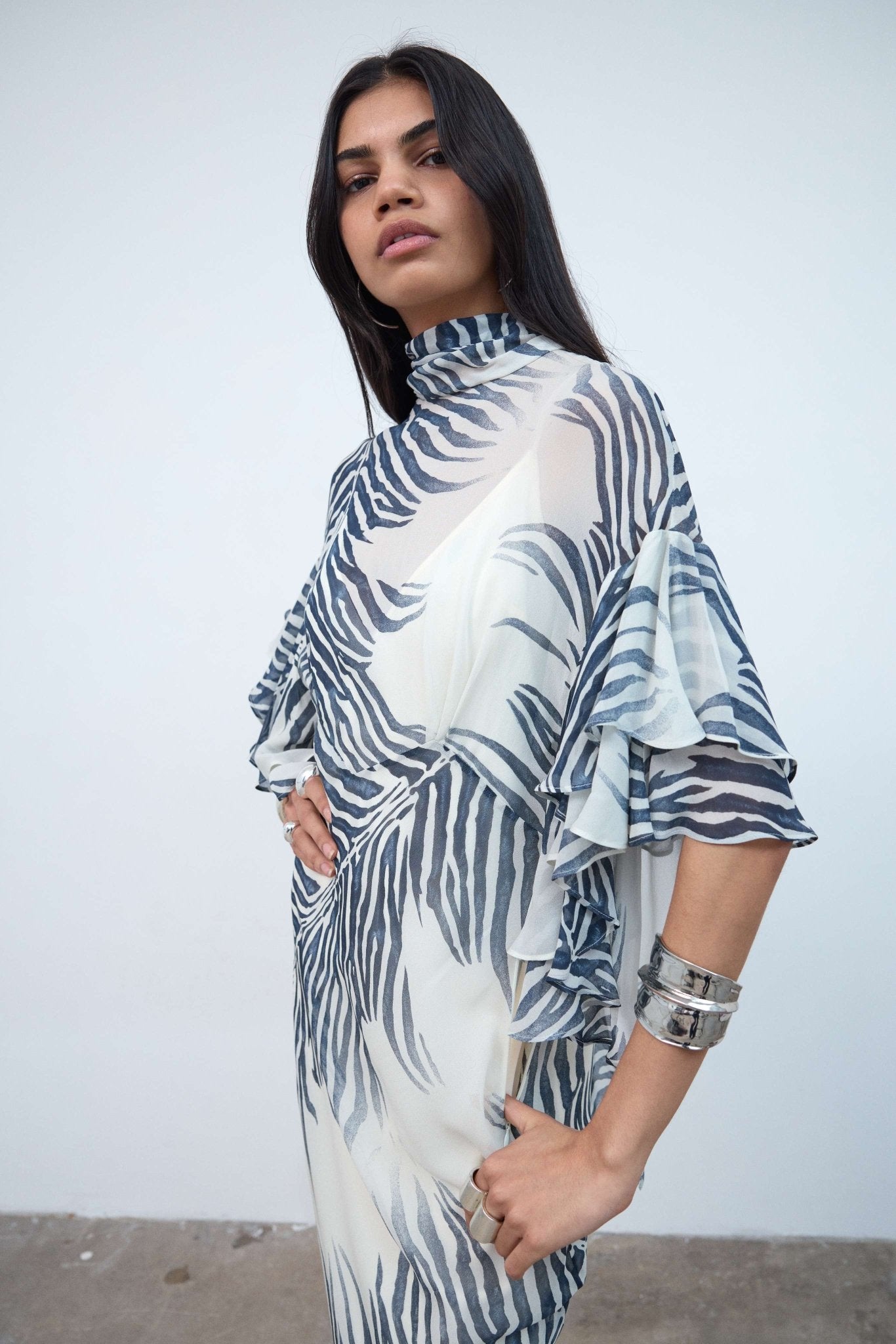 LENA MAXI DRESS IN ZEBRA PRINT GEORGETTE - De La Vali