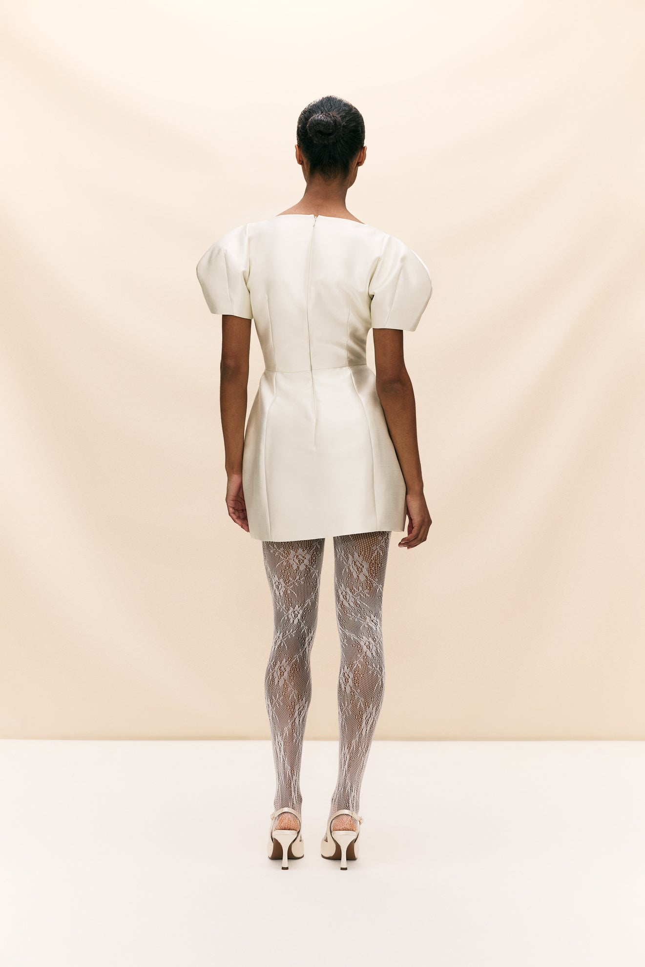 CANNOLI MINI DRESS IN IVORY TWILL - De La Vali