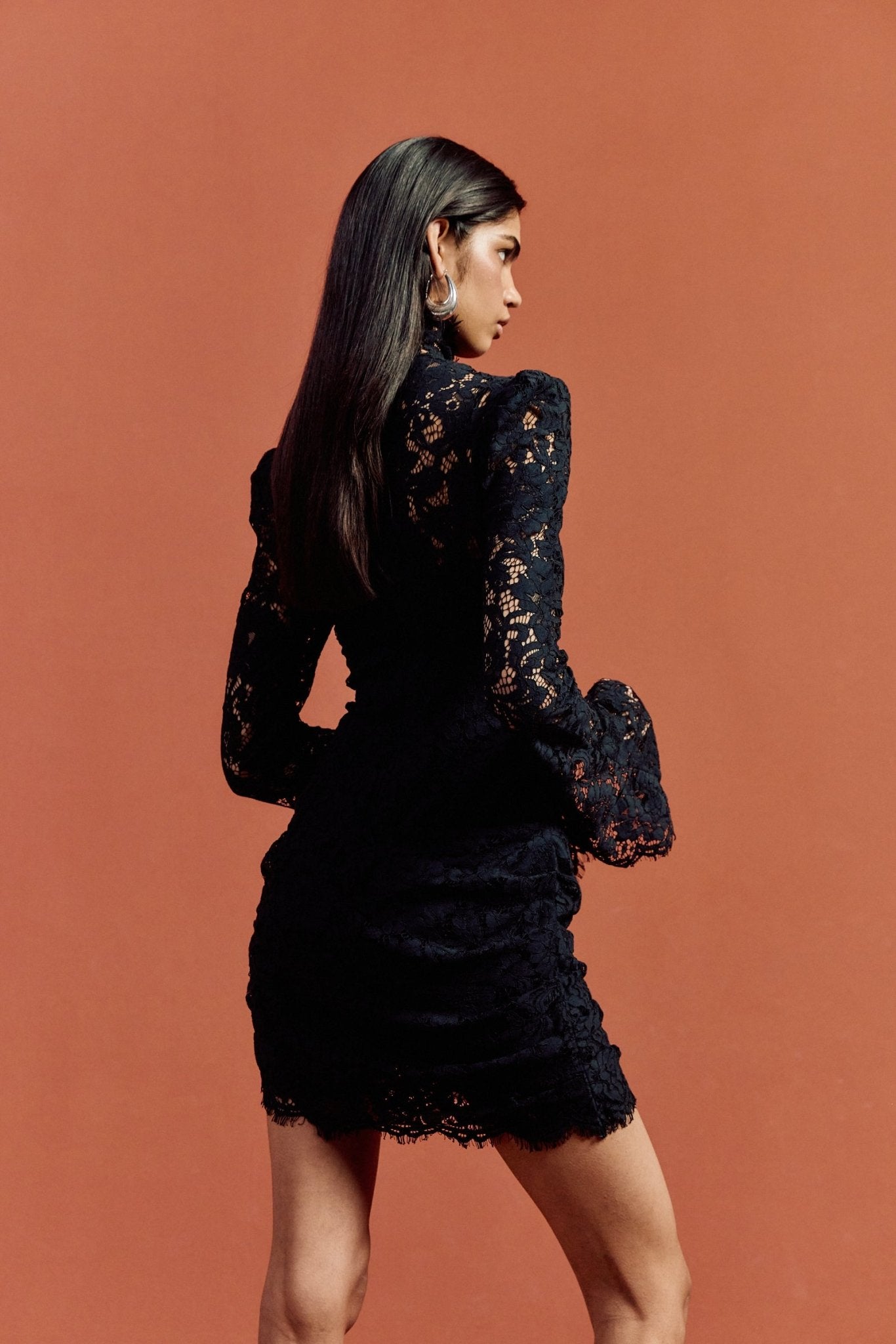 BODITA MINI DRESS IN BLACK COTTON LACE - De La Vali