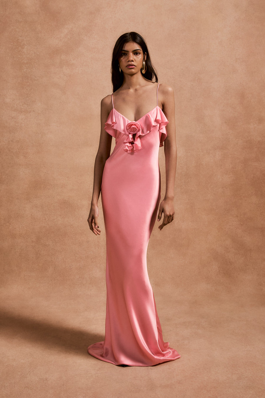 ESPERANZA LONG DRESS IN BALLET SILK SATIN – DE LA VALI OFFICIAL ESPERANZA LONG DRESS IN BALLET SILK SATIN – DE LA VALI OFFICIAL