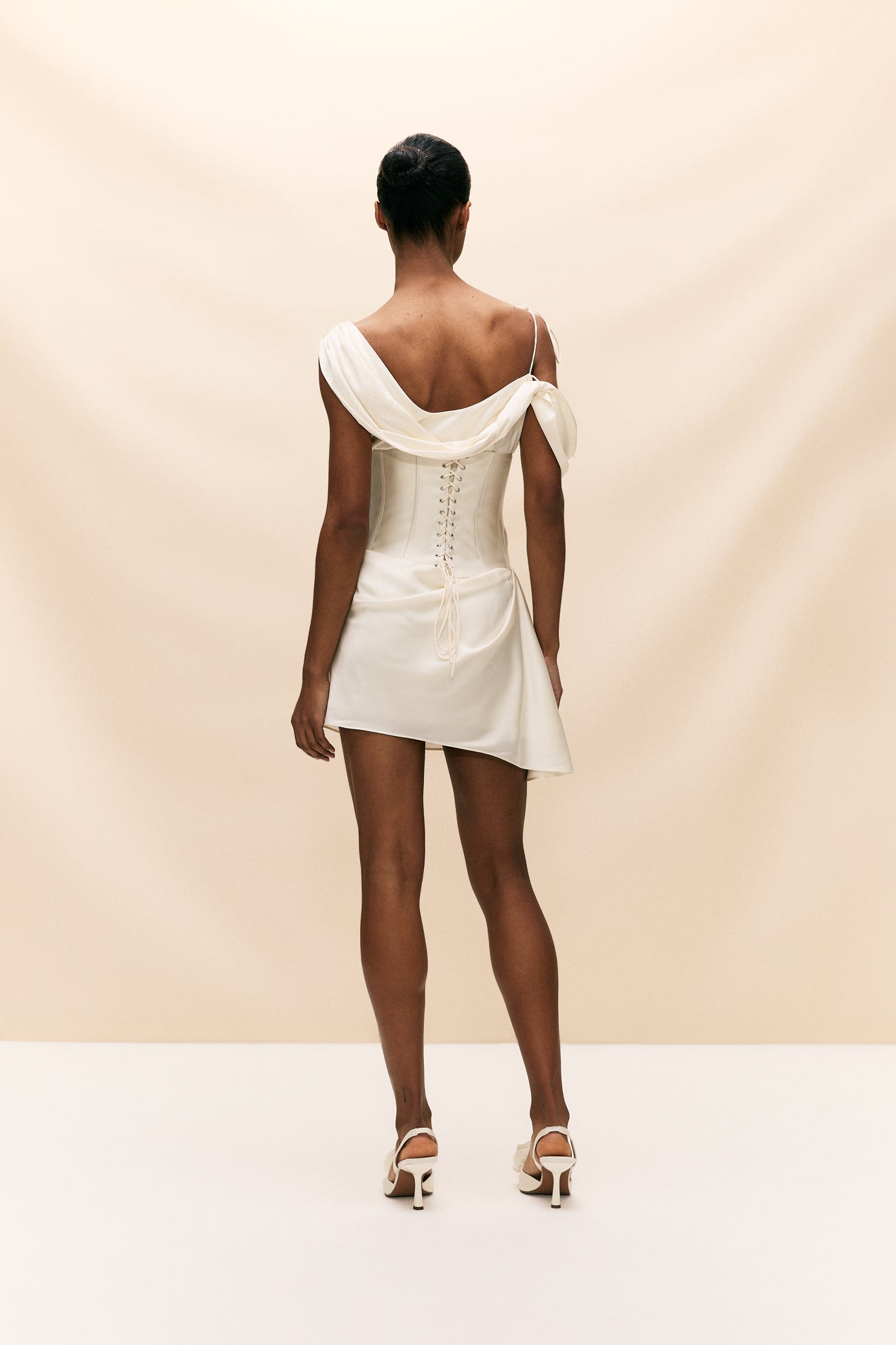 BRULEE MINI DRESS IN IVORY SILK SATIN - De La Vali