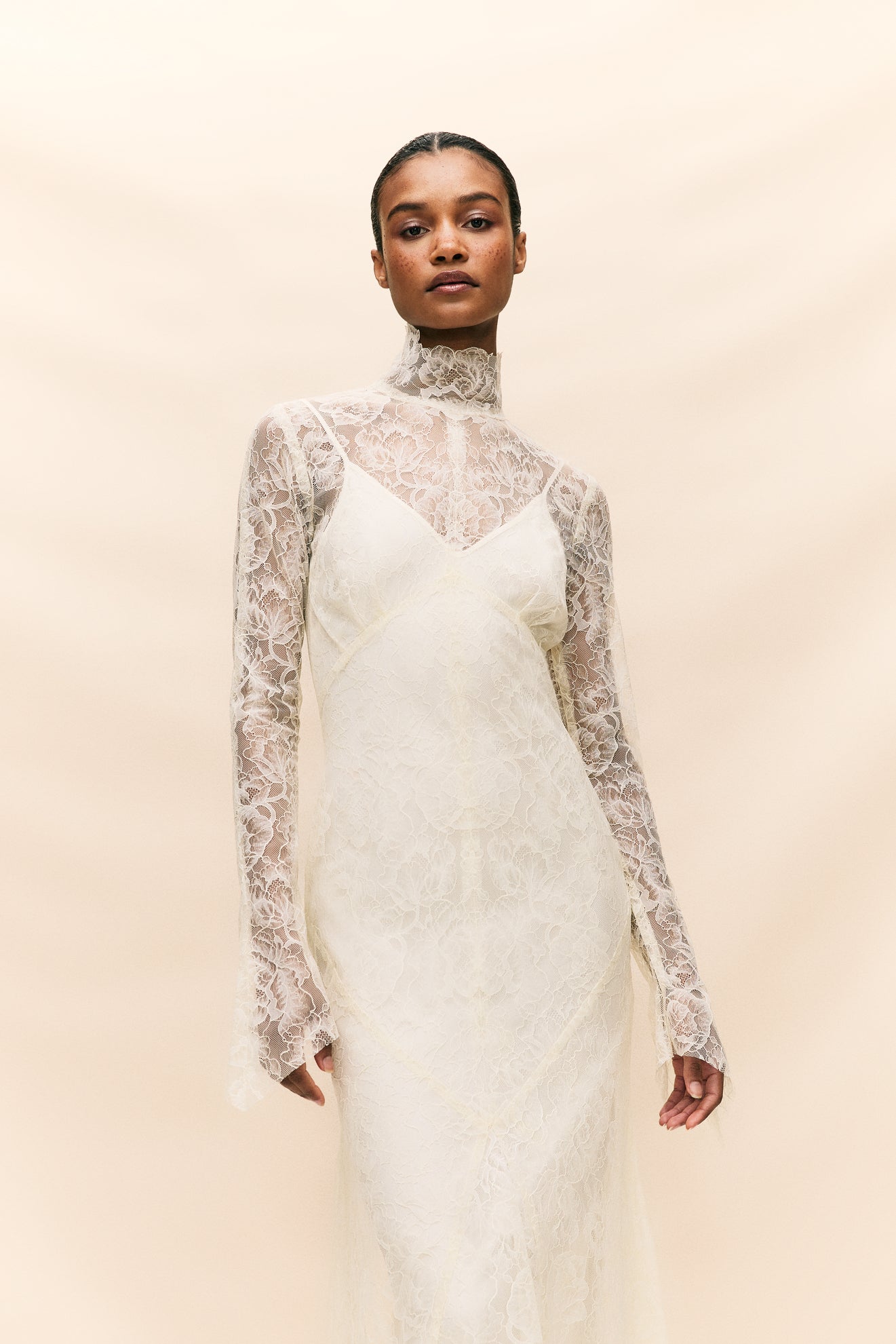 HERMOSA MAXI DRESS IN IVORY LACE - De La Vali