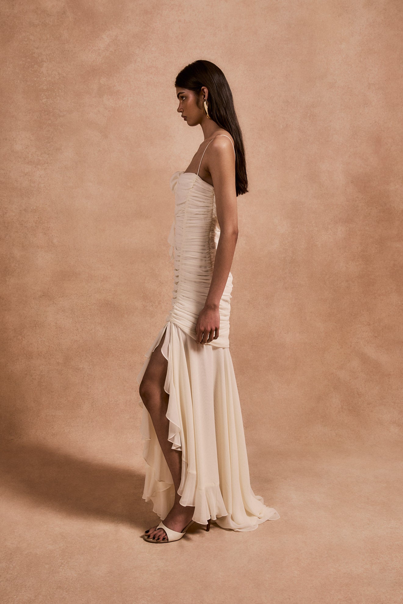 ROSADO MAXI DRESS IN IVORY CHIFFON - De La Vali