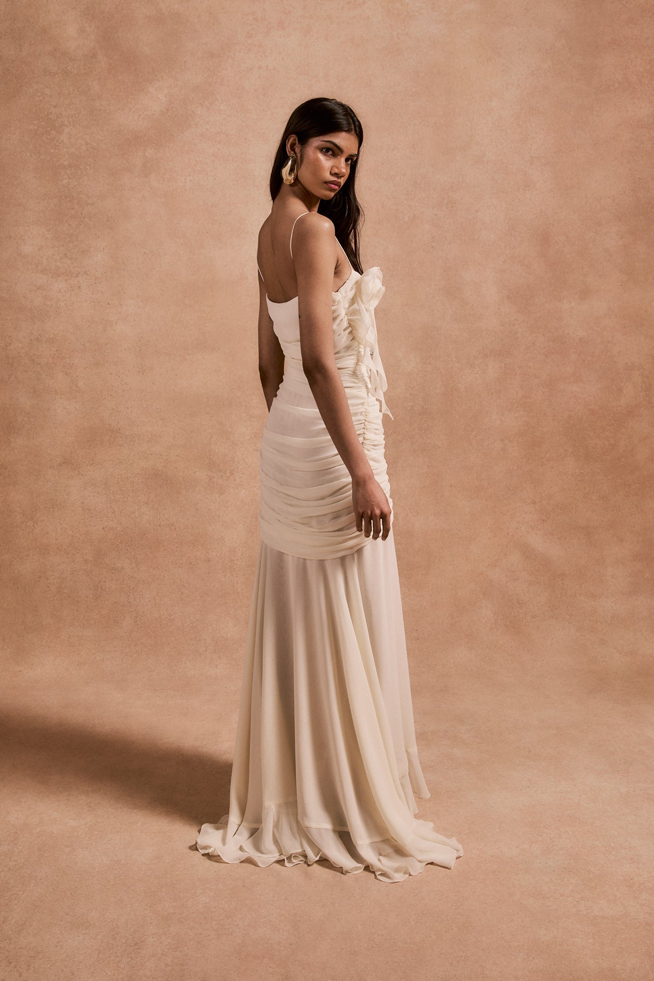 ROSADO MAXI DRESS IN IVORY CHIFFON - De La Vali