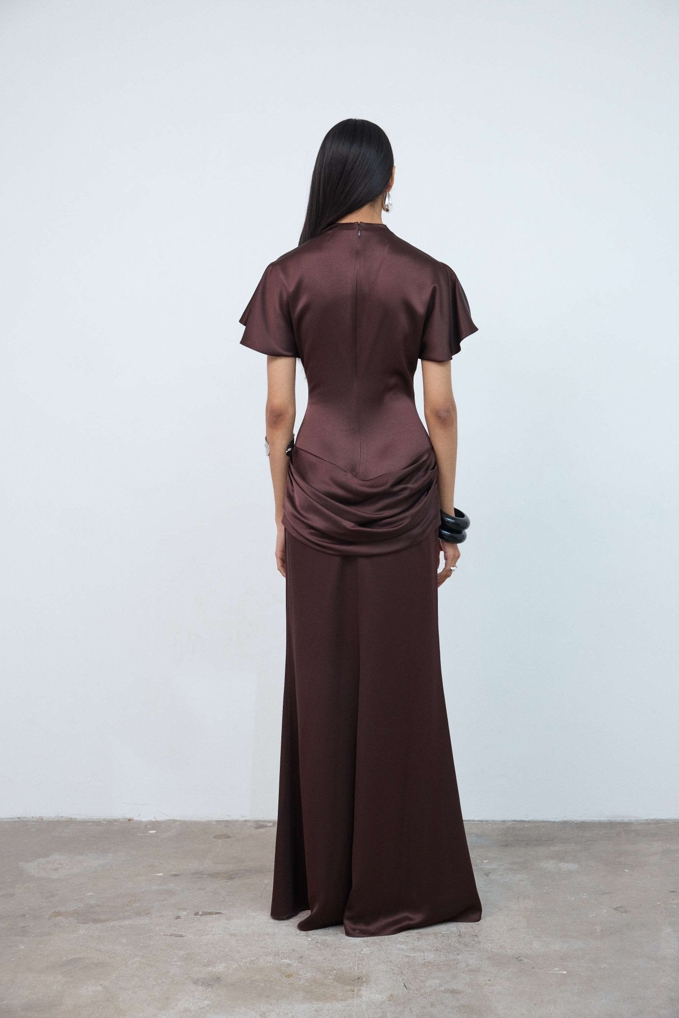 MYRA MAXI DRESS IN BROWN DOUBLE SATIN - De La Vali