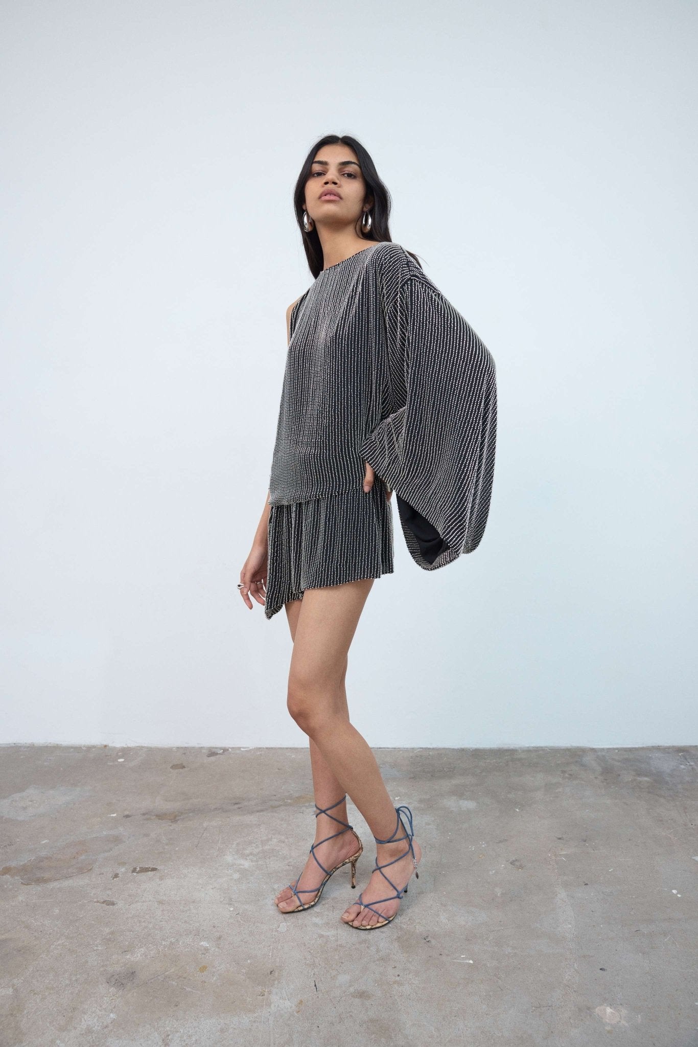 MYSHAA MINI DRESS IN BEADED CHIFFON - De La Vali