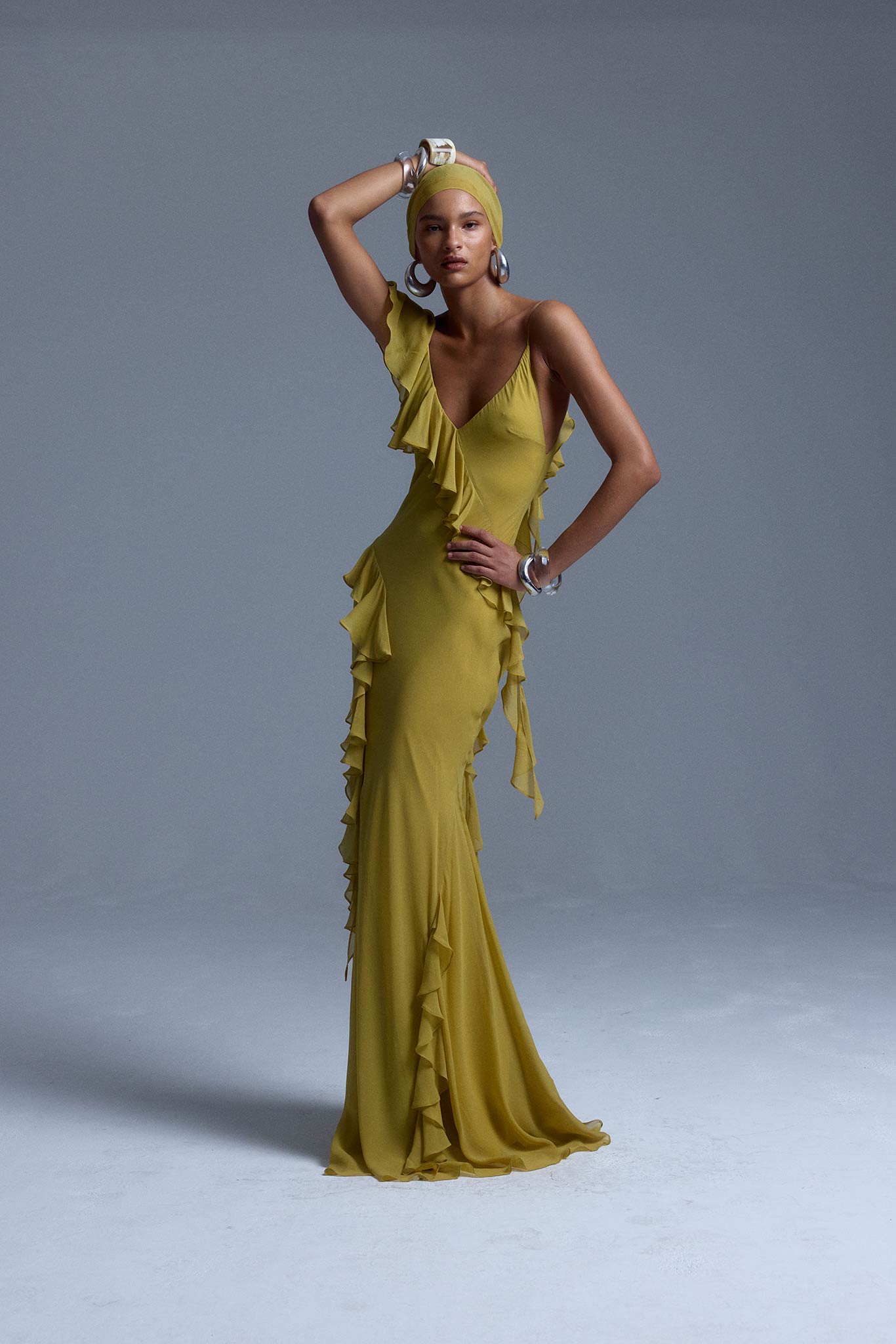 MAYARA MAXI DRESS IN YELLOW GEORGETTE - De La Vali