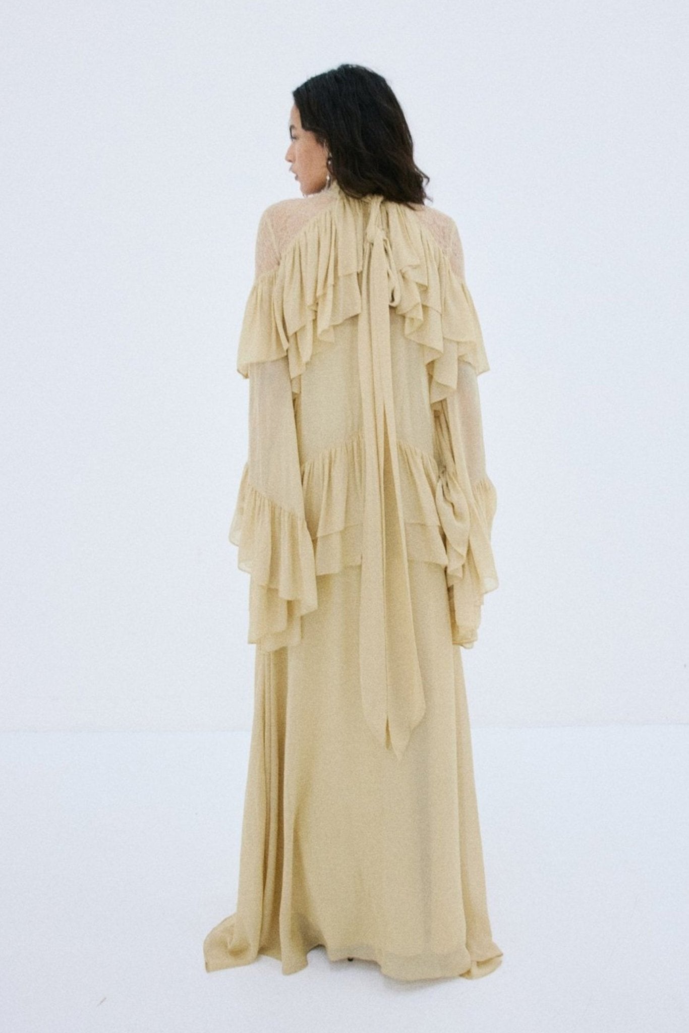 ETEREO MAXI DRESS IN ANTIQUE YELLOW VISCOSE GEORGETTE AND LACE - De La Vali