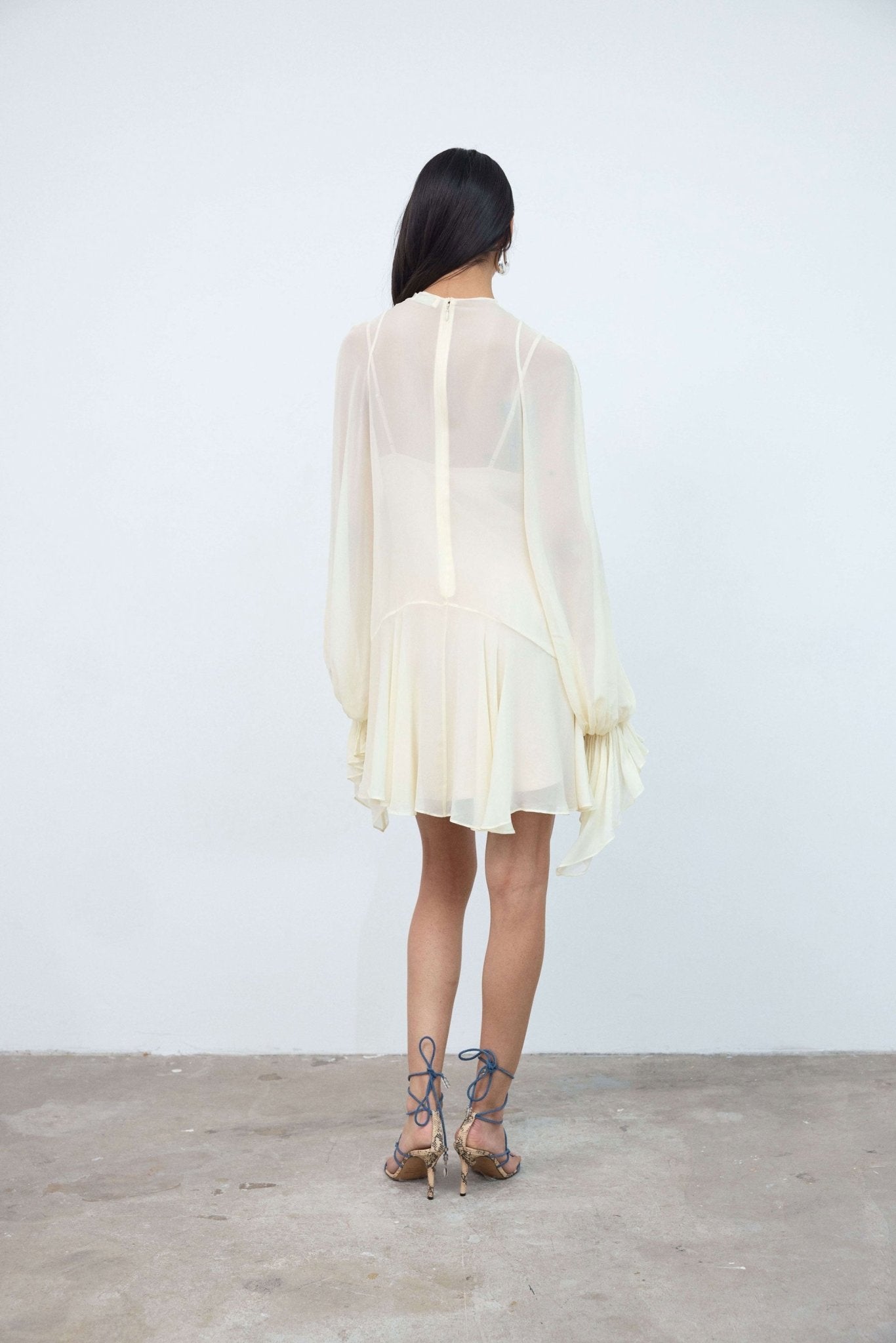 TERRAN MINI DRESS IN IVORY VISCOSE GEORGETTE - De La Vali