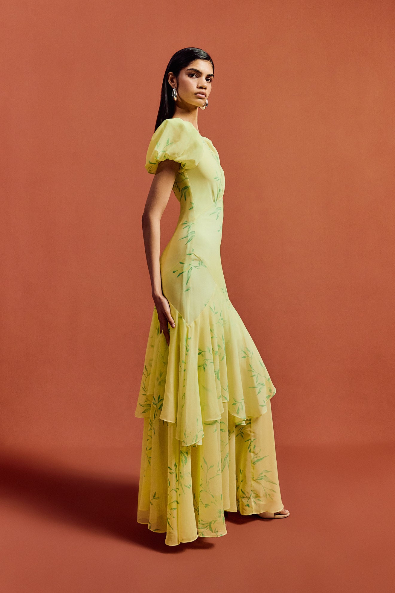 ANETTA MIDI DRESS IN PRIMAVERA - YELLOW CHIFFON - De La Vali