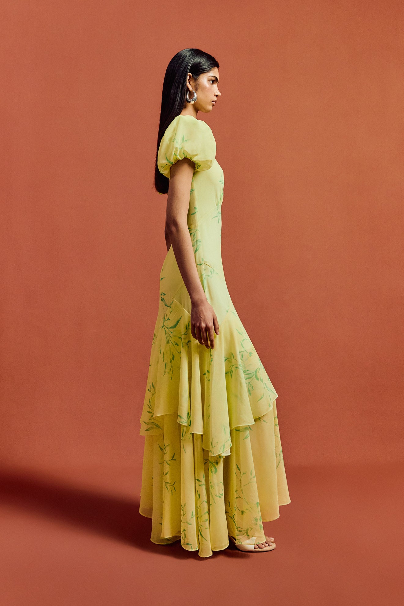 ANETTA MIDI DRESS IN PRIMAVERA - YELLOW CHIFFON - De La Vali