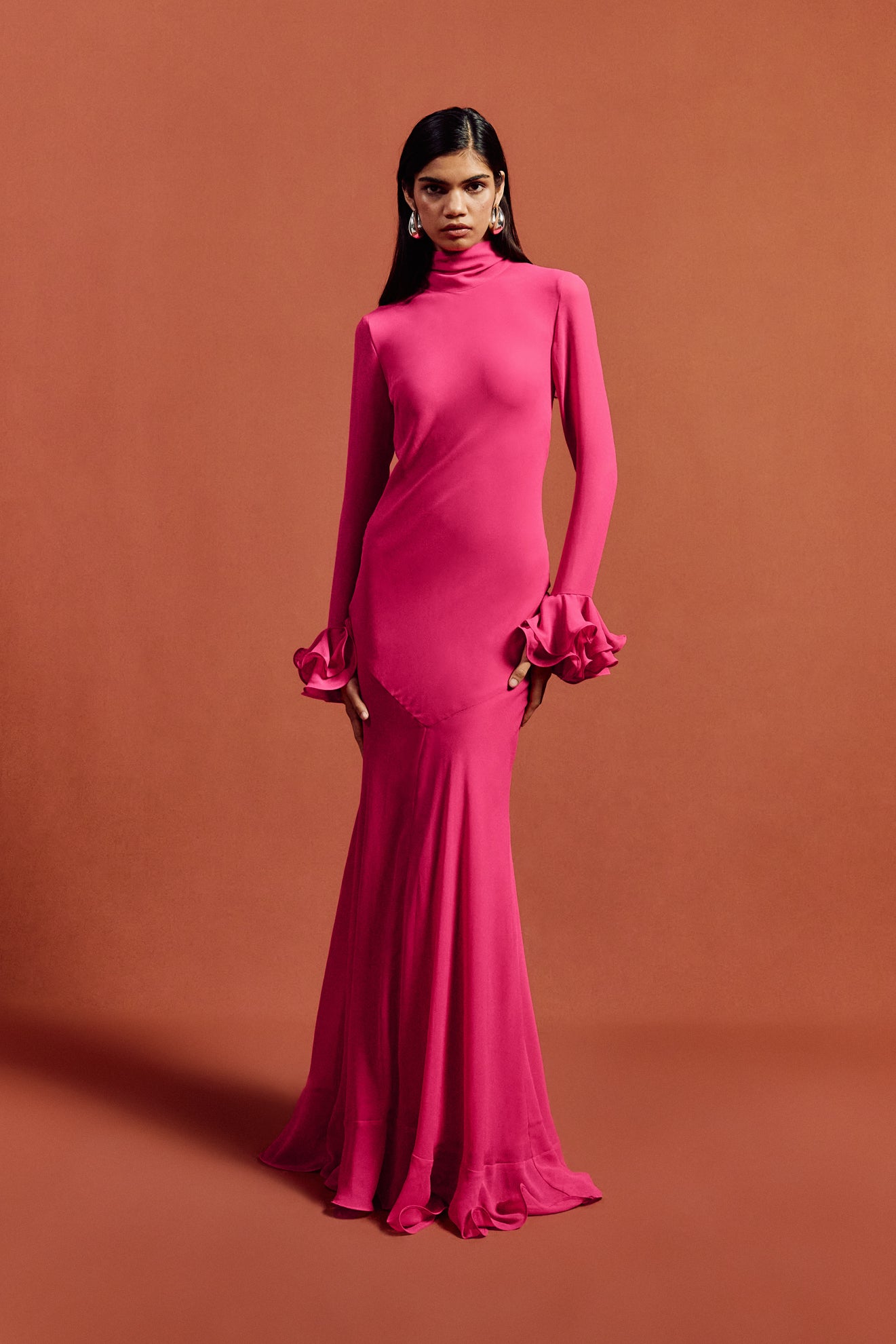DAIRA MAXI DRESS IN HOT PINK CHIFFON - De La Vali