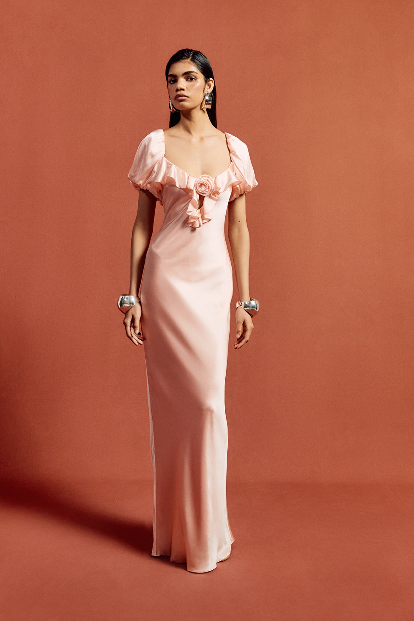 EDEN MAXI DRESS IN BABY PINK SILK SATIN - De La Vali