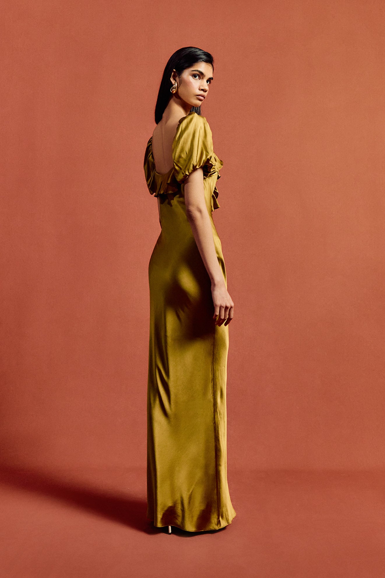 EDEN MAXI DRESS IN FENNEL SILK SATIN - De La Vali