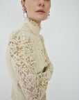 VITALIS TOP IN SOFT YELLOW LACE