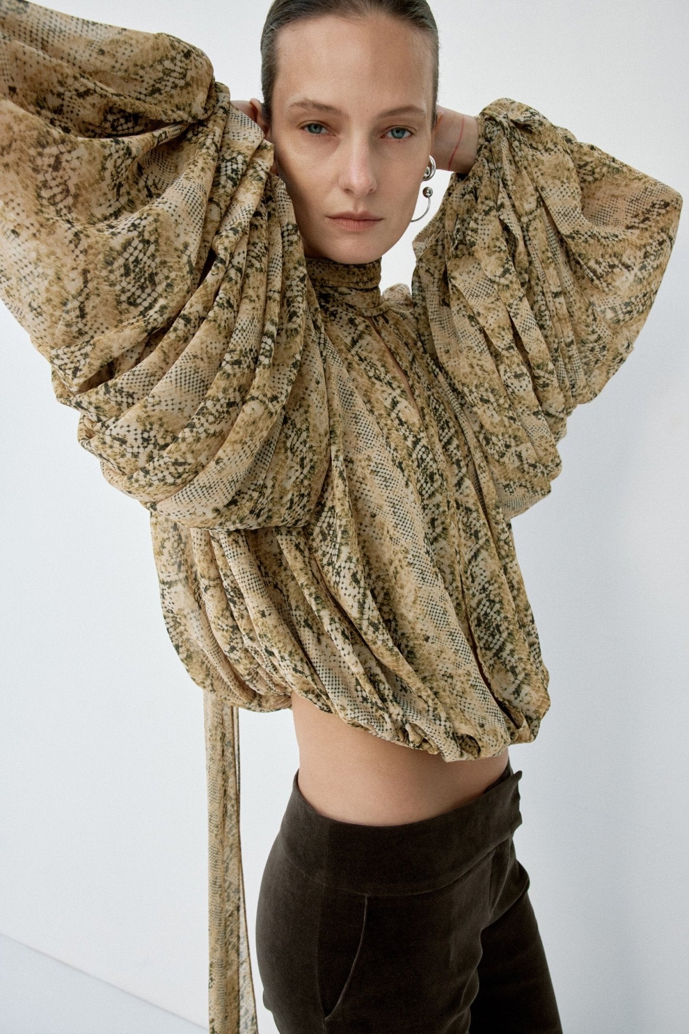 SOLANA TOP IN SERPIENTE YELLOW CHIFFON